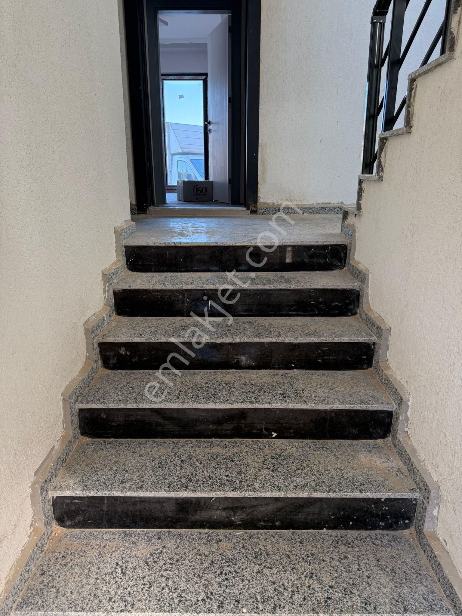 Dost Emlak Ortaca Karaburun'da 2+1 Satılık Daire - Görsel 6