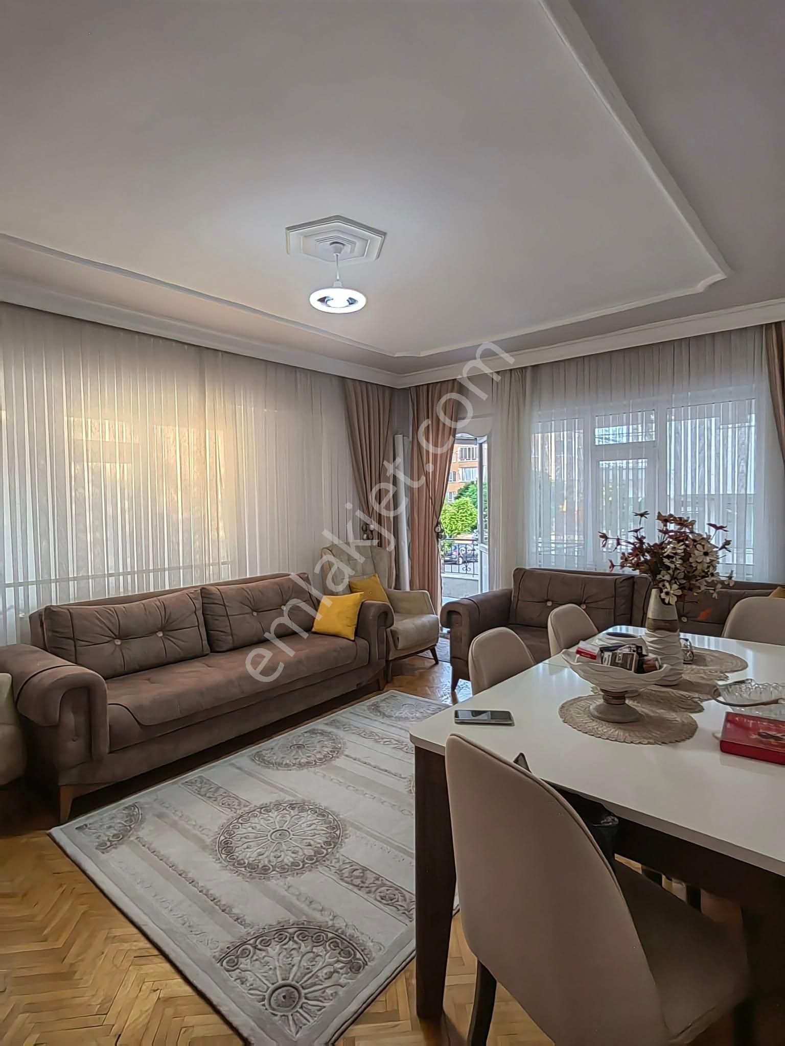 Nasreddin Emlaktan Koşuyolunda Kiralık Daire