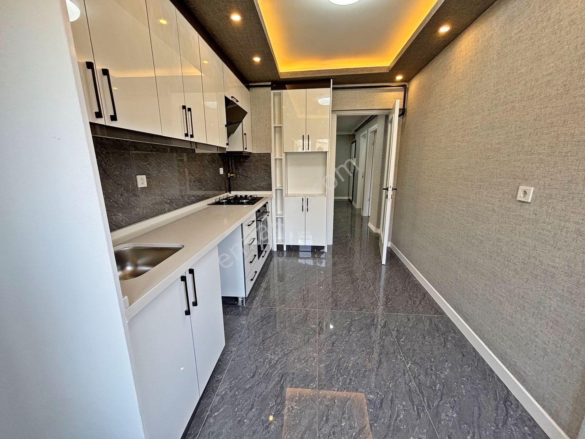 3+1 Merkezi Konumda Bağımsız Salon 1. Kat Ebeveyn Banyolu Daire! - Görsel 9