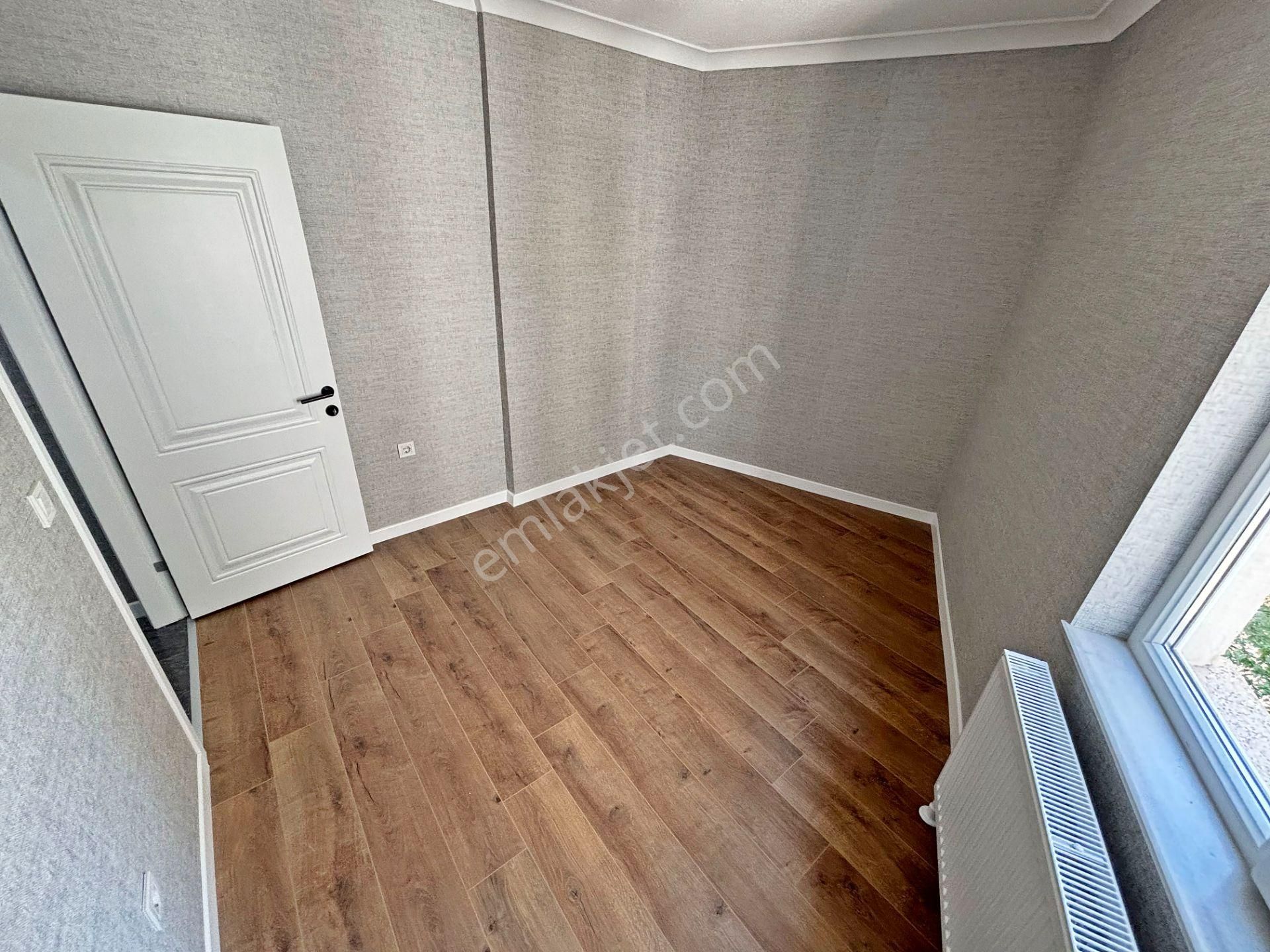 3+1 Merkezi Konumda Bağımsız Salon 1. Kat Ebeveyn Banyolu Daire! - Görsel 31