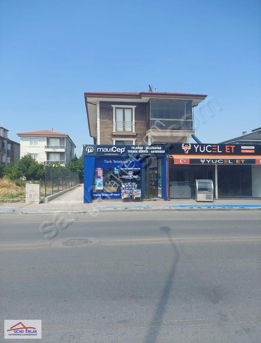 Yazlık Ana Cadde Üzeri 2+1 Giriş Kat Satılık Daire