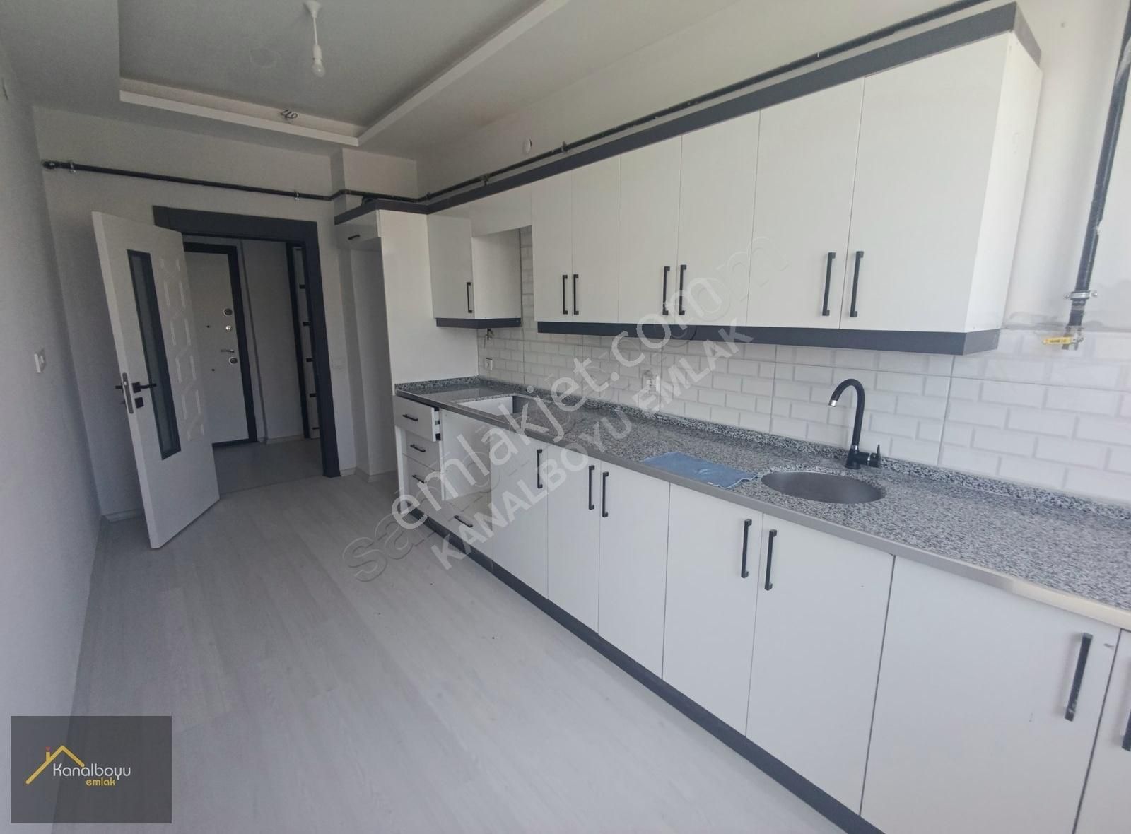 Kanalboyu Emlaktan İskender Mahallesinde 3+1 Satılık Daire