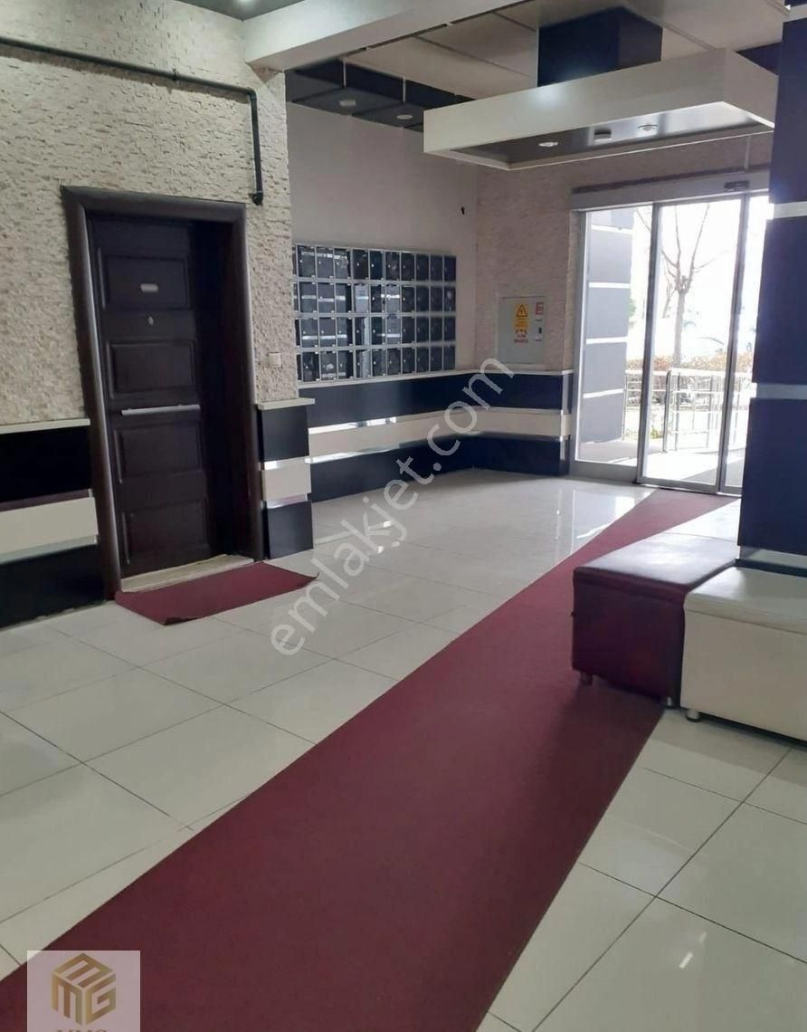 Mmg'den Ata Mah. Gözde Sitesi Olan Havuzkent Sitesin De 3+1 Katta Yapılı Daire İmkanı