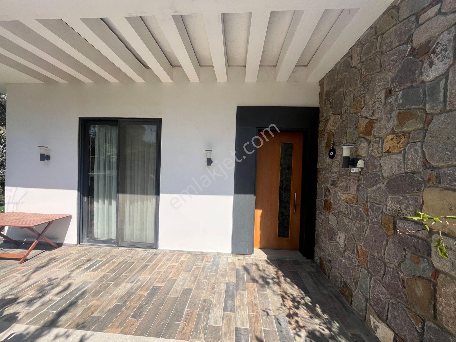 Bodrum Yalıkavak'ta Deniz Manzaralı Satılık 3+1 Villa - Görsel 19