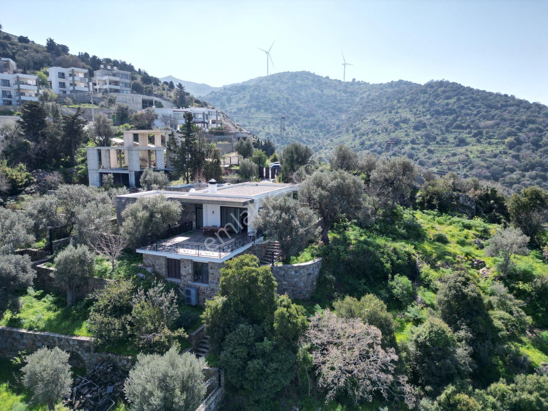 Bodrum Yalıkavak'ta Deniz Manzaralı Satılık 3+1 Villa - Görsel 13