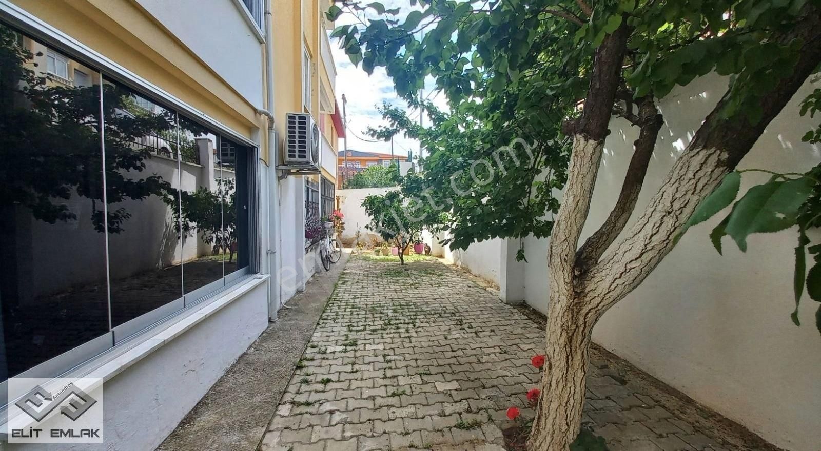 Altınoluk Merkezde Bahçe Katı Satılık Daire - Görsel 24