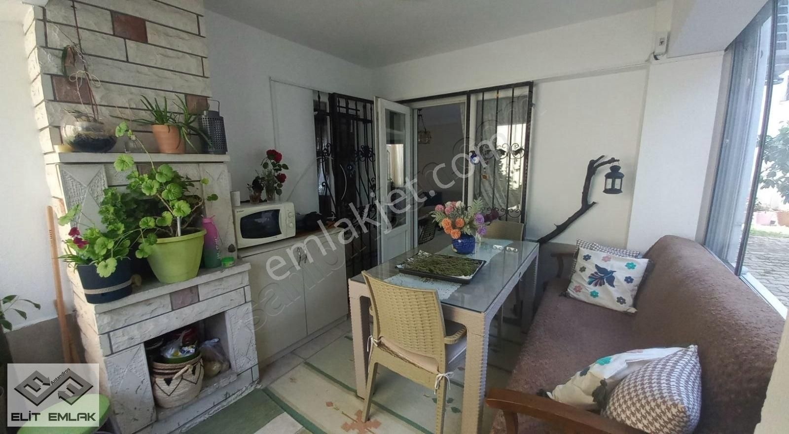 Altınoluk Merkezde Bahçe Katı Satılık Daire - Görsel 16