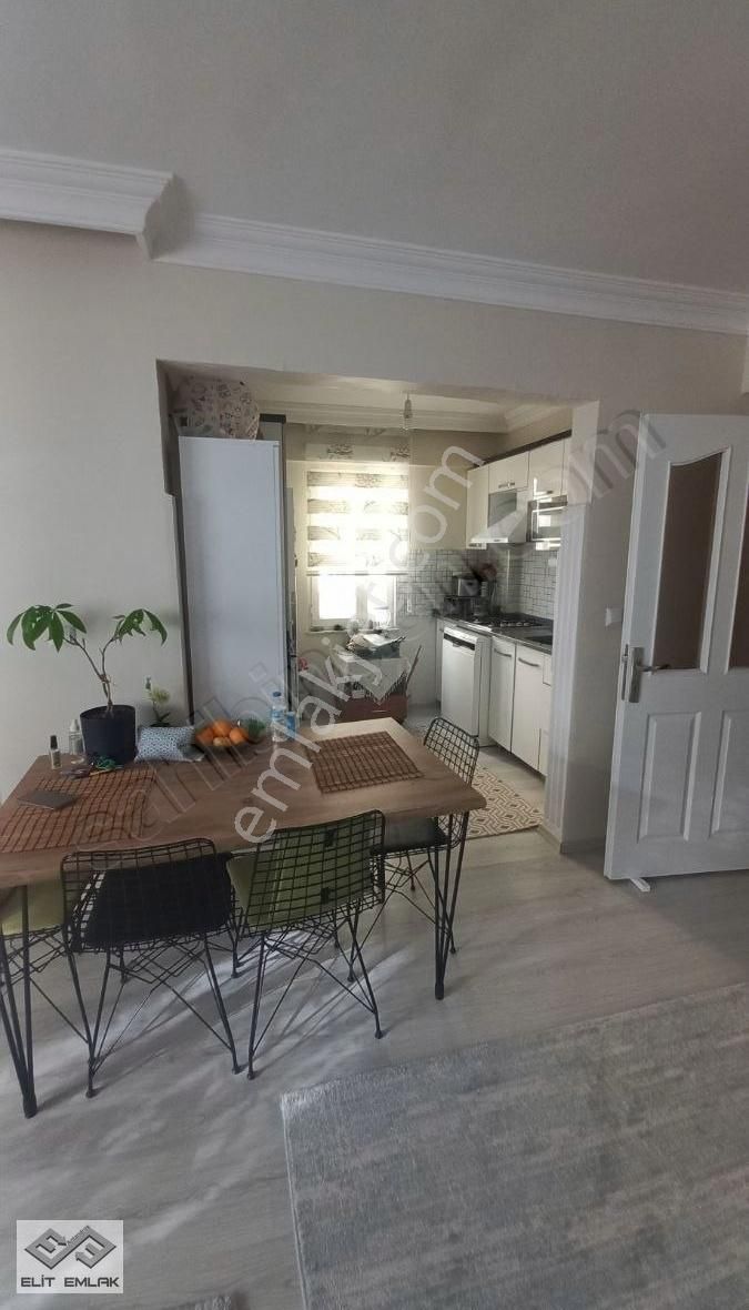 Altınoluk Merkezde Bahçe Katı Satılık Daire - Görsel 8