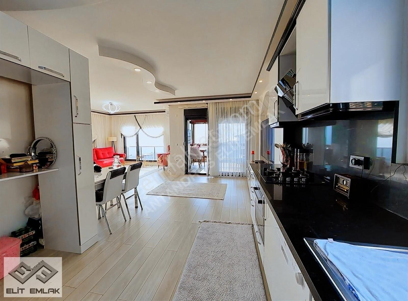 Altınoluk Köyünde Satılık Tam Müstakil Villa - Görsel 2