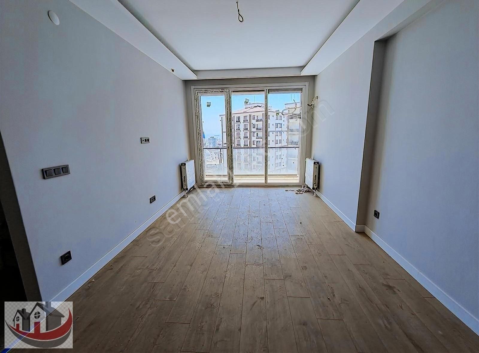 Güneyden Kartal Hürriyet Mah De.lüks 2+1.80m2 Sıfır Daire