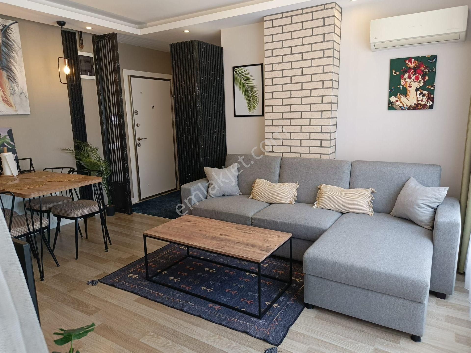 Güvensoy Dan Konyaaltı Hurma Mah Kiralık Temiz Eşyalı 1+1.