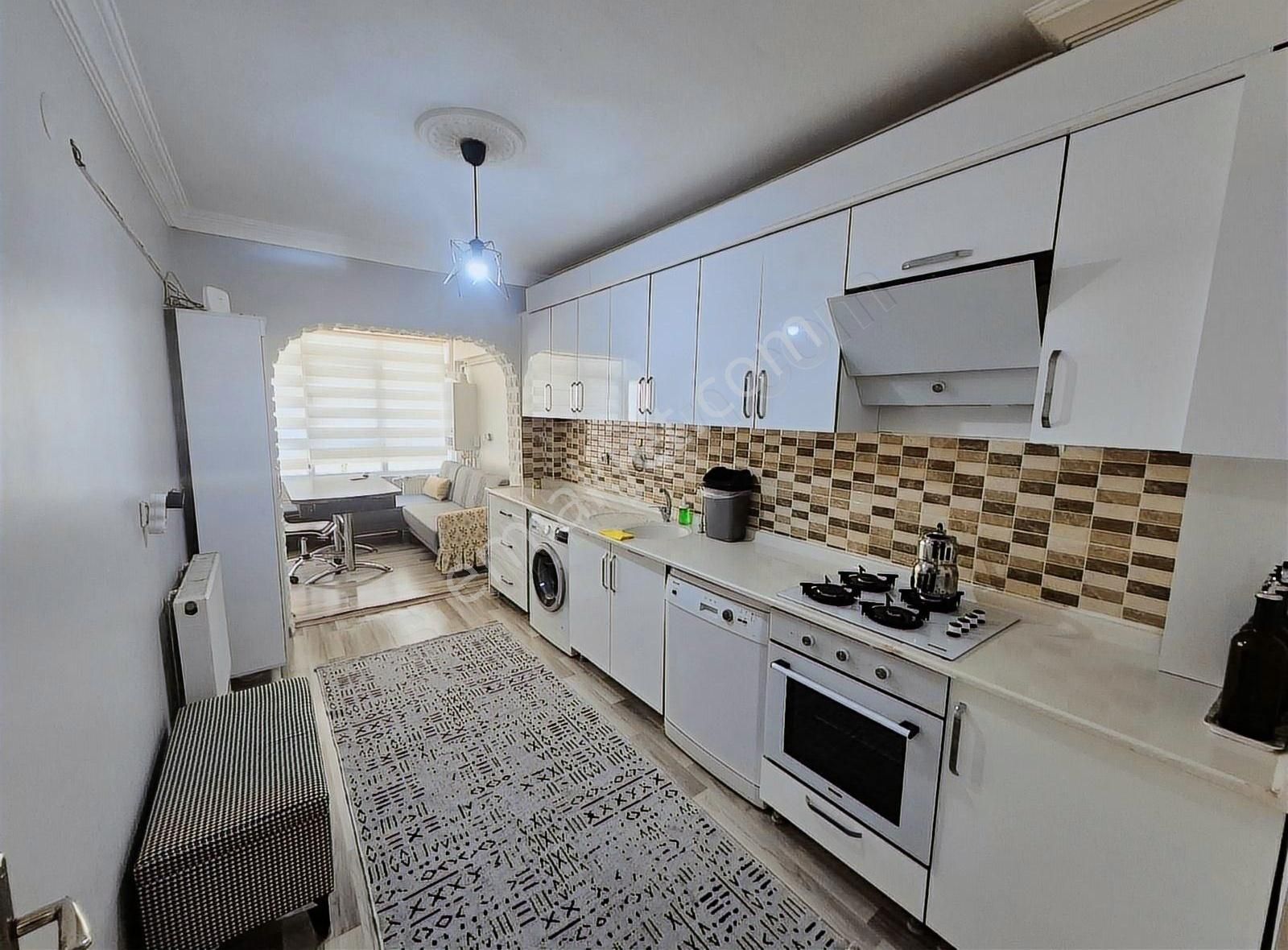Doğru Yatırımdan Millet Bahçesi Karşısı 3+1 Satılık Daire