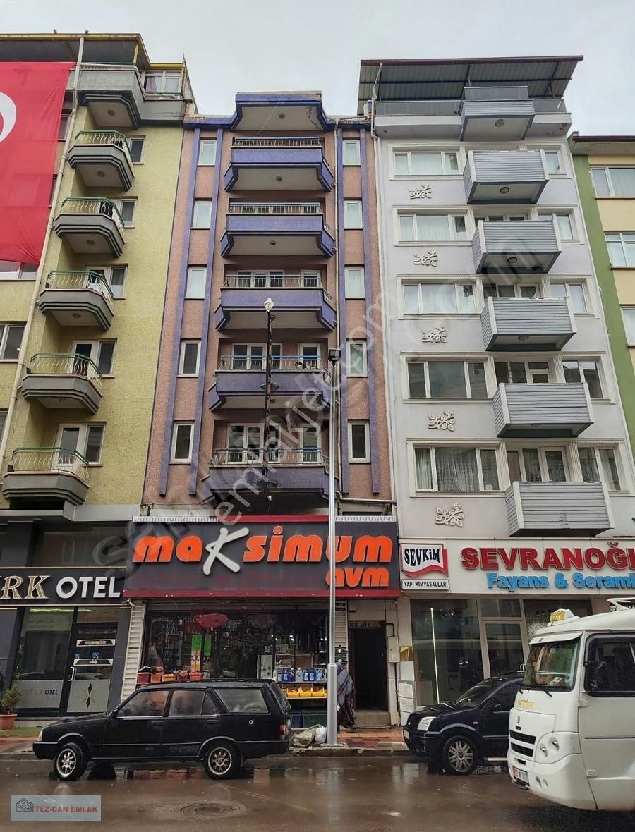 Tezcan Emlak Ambaryolu 2 Adet Daire 1+1 Ve 2+0
