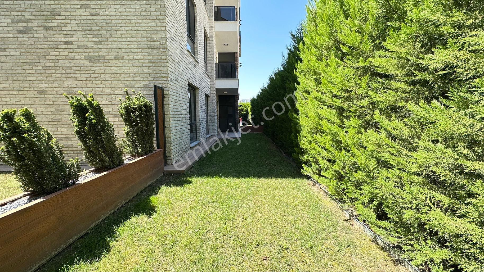 Concept Balat | Kiralık Eşyalı Bahçe Katı 2+1 Daire