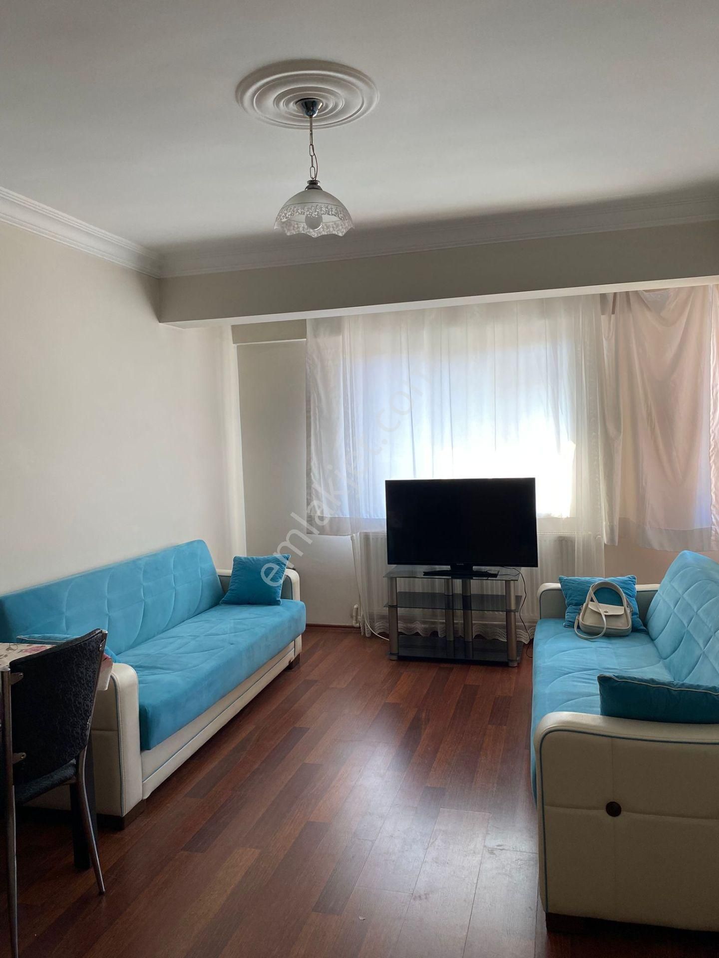Feslikanda 55 Metrekare 2 Balkonlu Eşyalı Lüks Apart