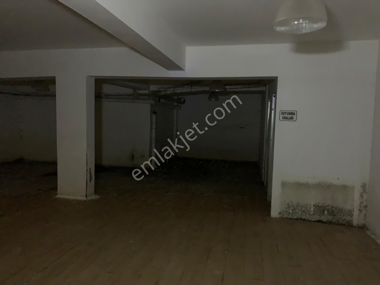 Ankara Akyurt Yıldırım Mah İşyeri Mağaza Showroom Kızık Caddesi Cumhuriyet Meydanına 500m - Görsel 49