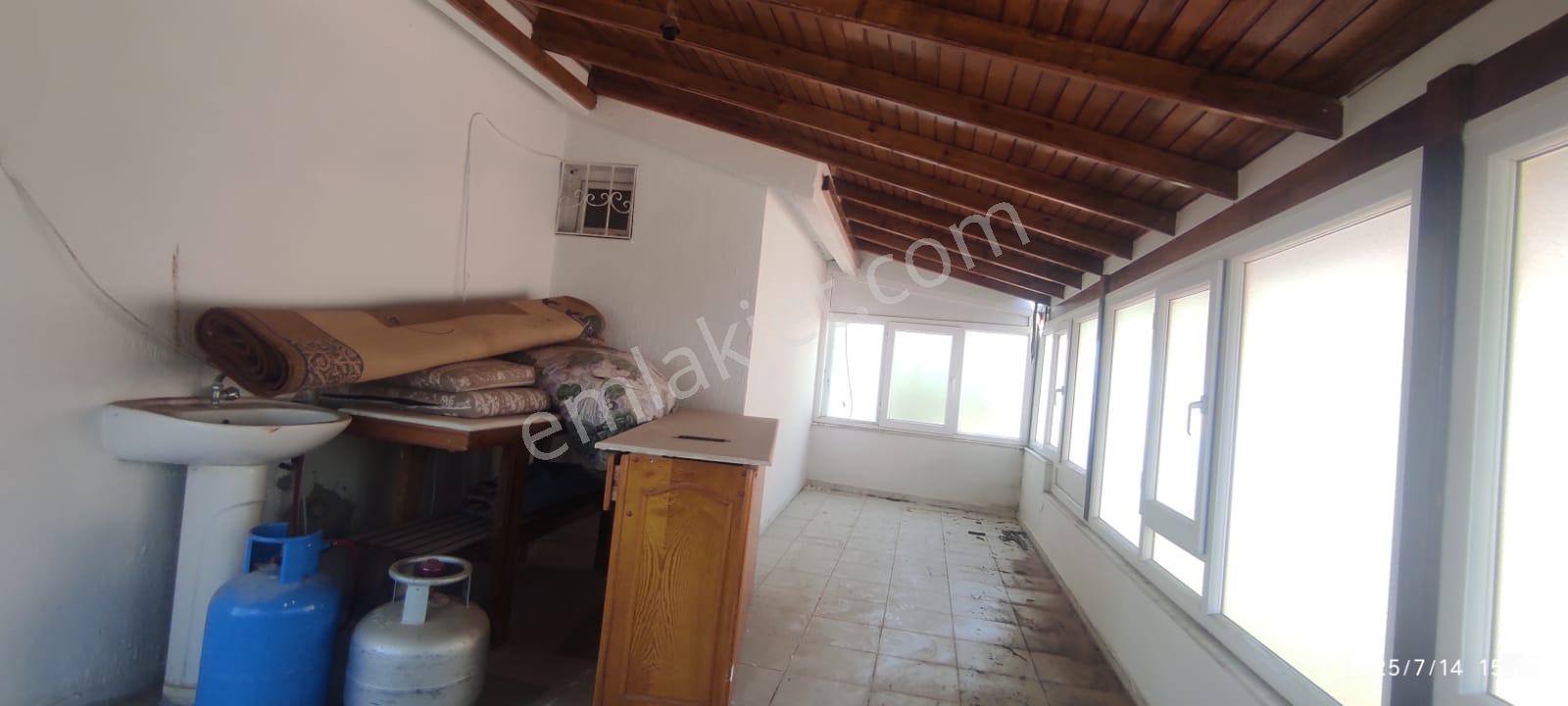 Kuşadası Merkezde Full Deniz Manzaralı 4+1 Veya 5+1 E Çevrilebilir Villa - Görsel 34