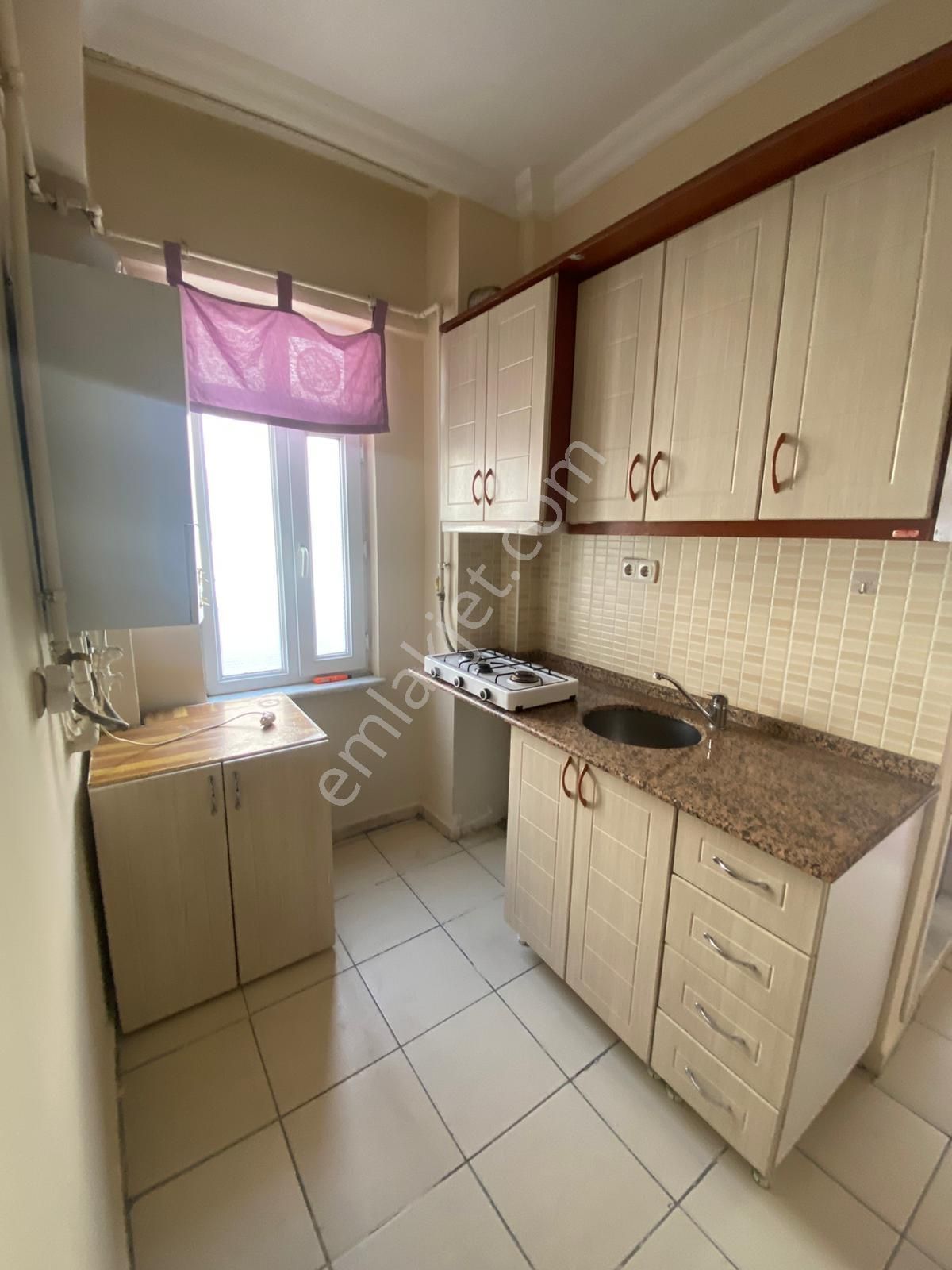 ***akademi'den Bahçelievler'de 1+1 Kiralık Daire***