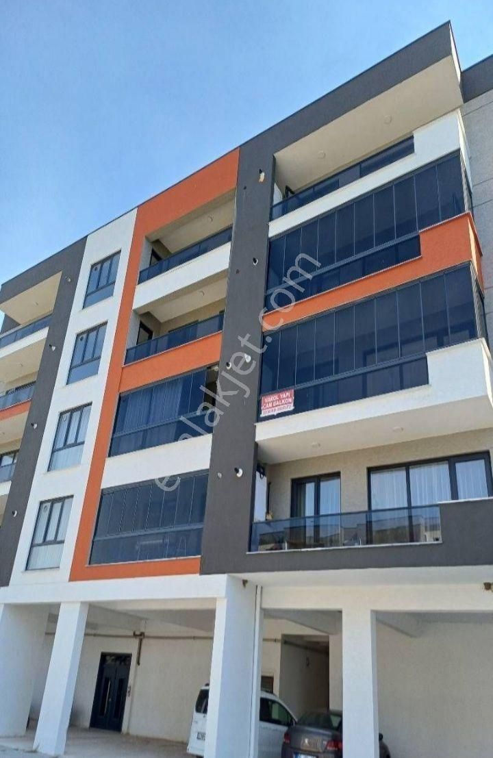 Nilüfer Yolcatı Siteiçi (137)