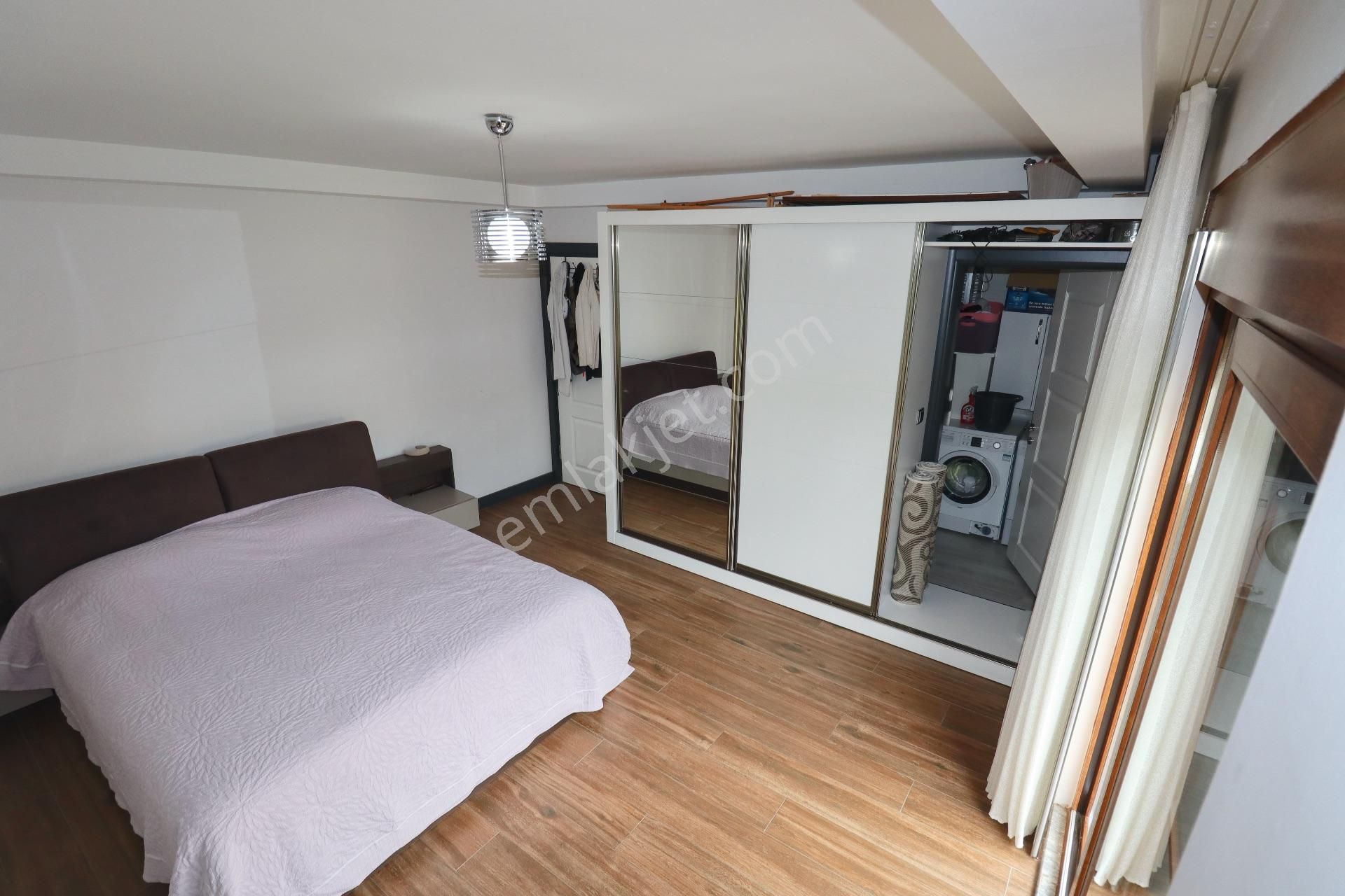 Güre'de Güvenlikli Site İçerisinde Satılık Tek Müstakil Villa - Görsel 25