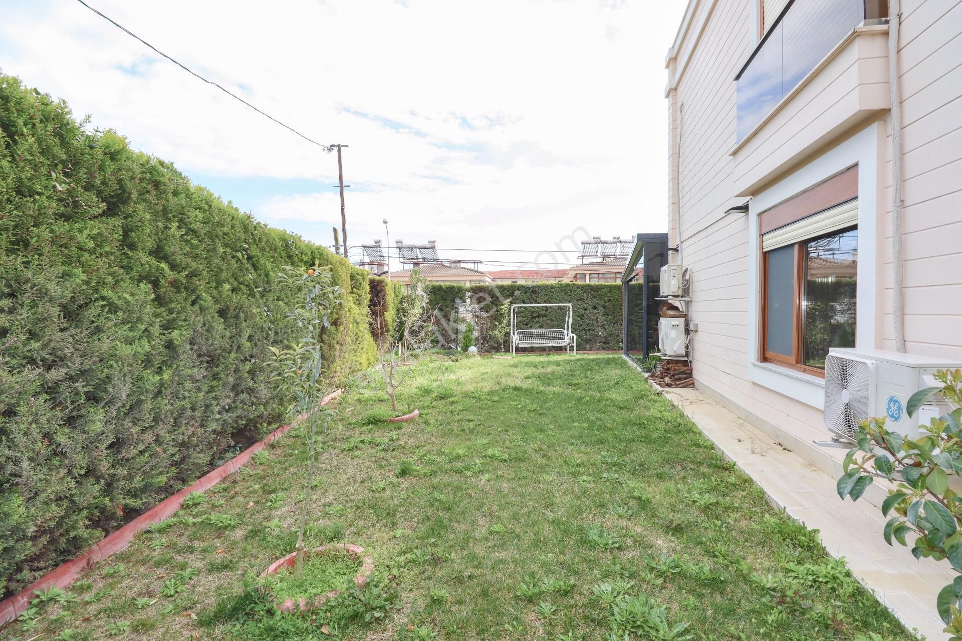 Güre'de Güvenlikli Site İçerisinde Satılık Tek Müstakil Villa - Görsel 10