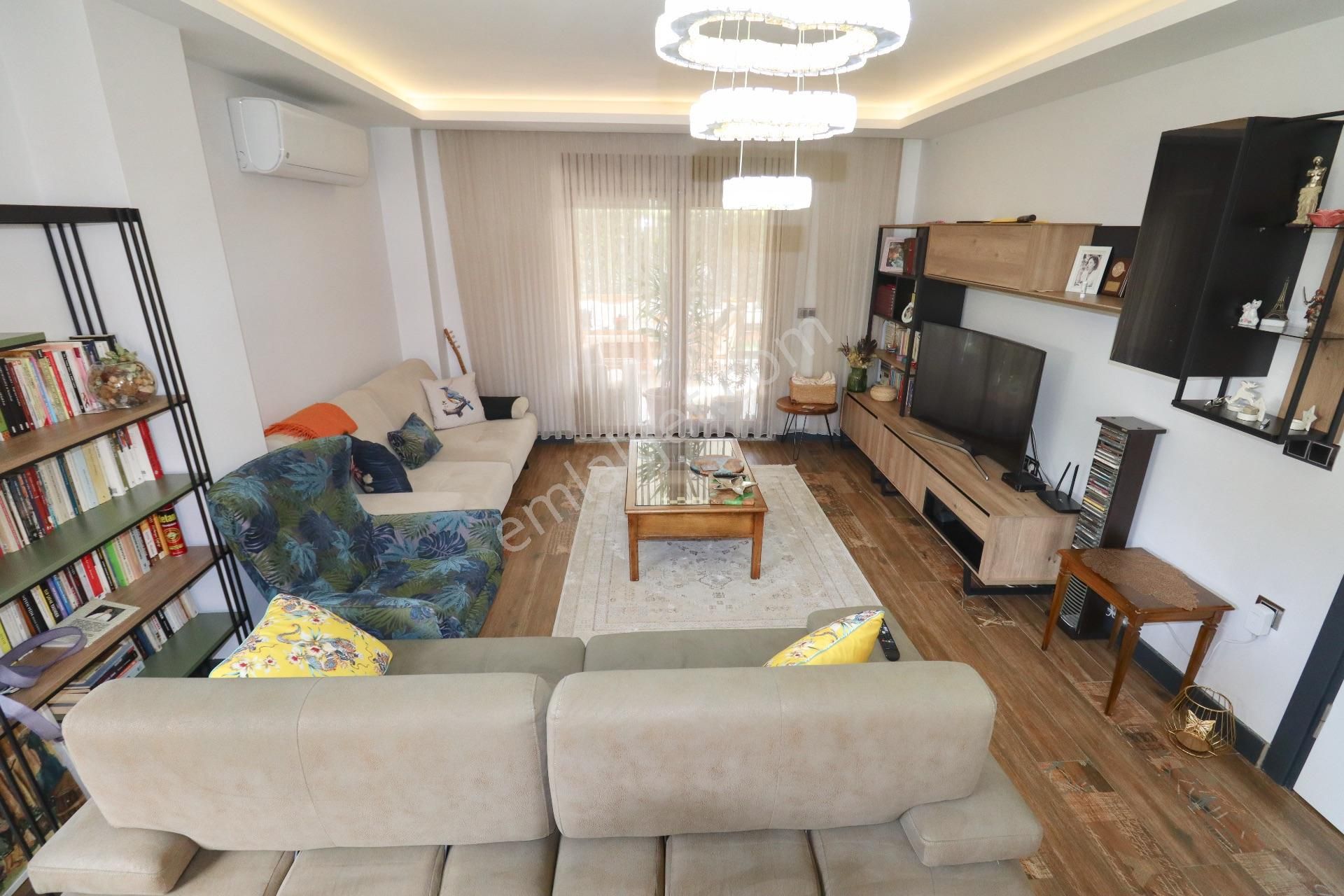 Güre'de Güvenlikli Site İçerisinde Satılık Tek Müstakil Villa - Görsel 13