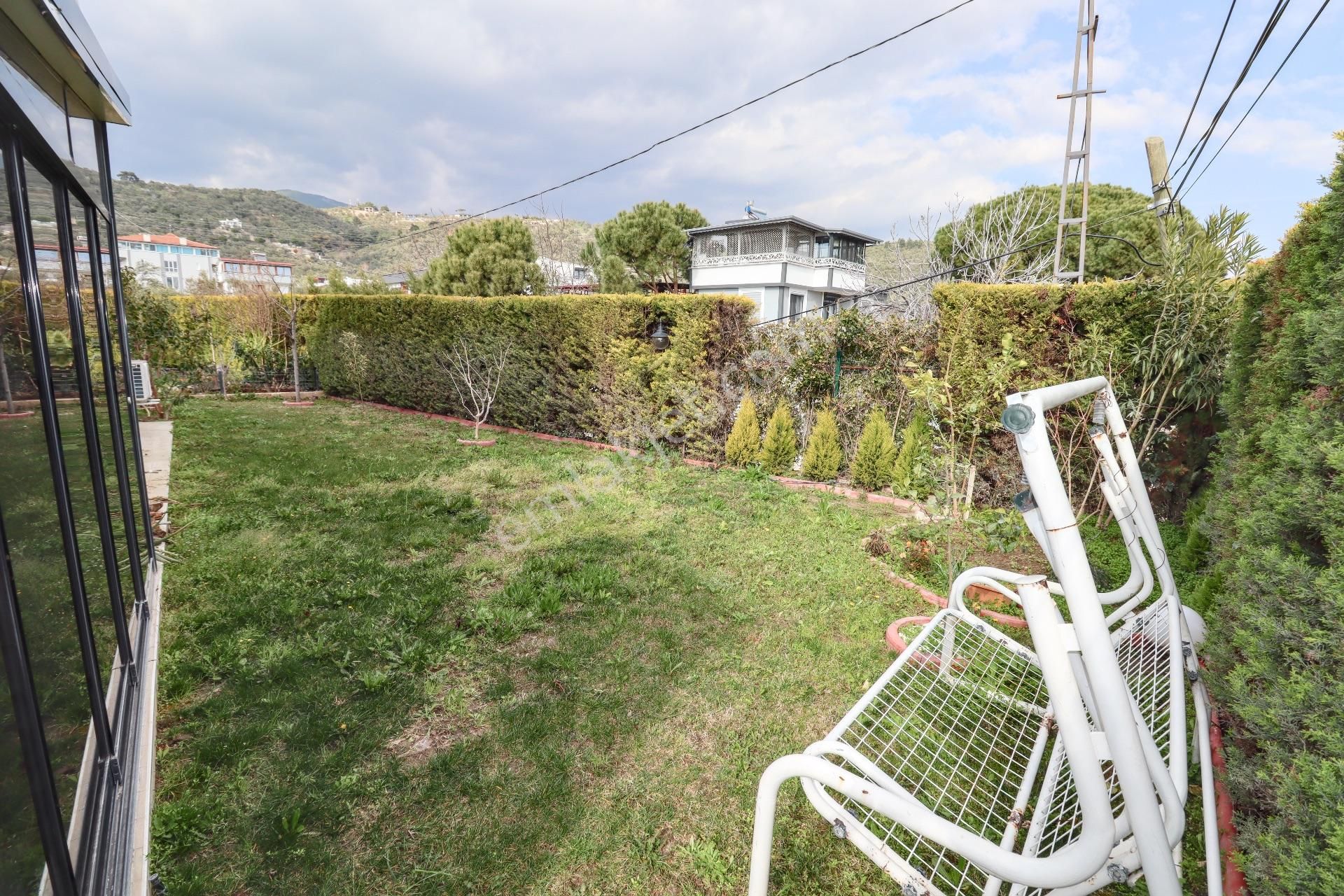 Güre'de Güvenlikli Site İçerisinde Satılık Tek Müstakil Villa - Görsel 7