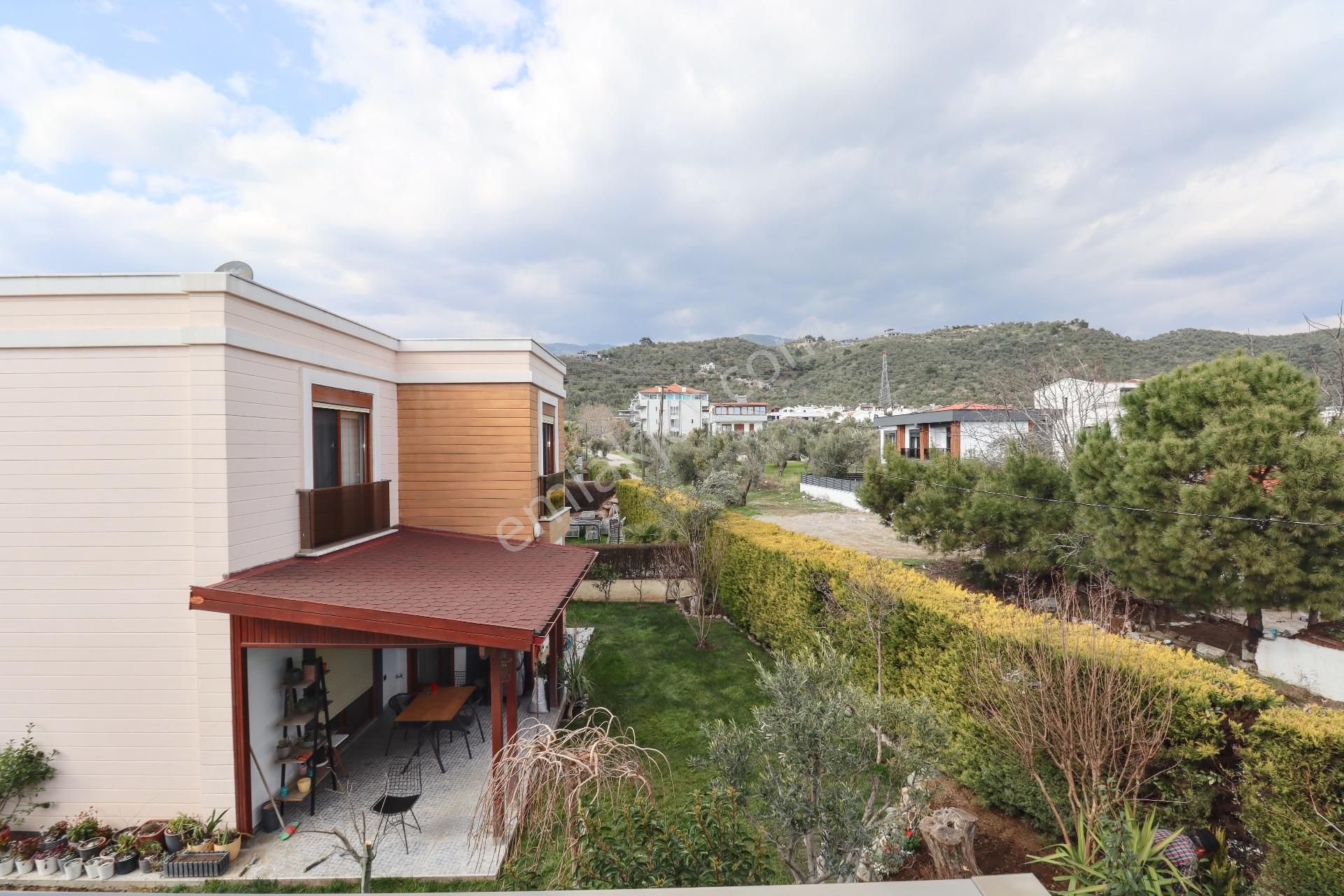 Güre'de Güvenlikli Site İçerisinde Satılık Tek Müstakil Villa - Görsel 27