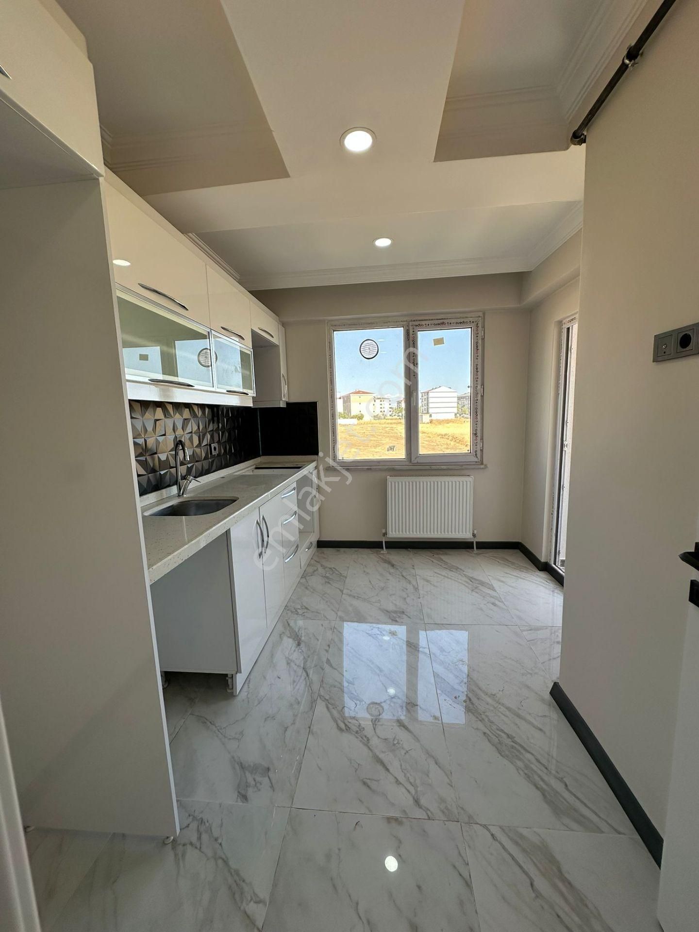 Şeyh Sinan Mahallesinde Ferah Ve Huzurlu 2+1 Satılık Daire - Görsel 34