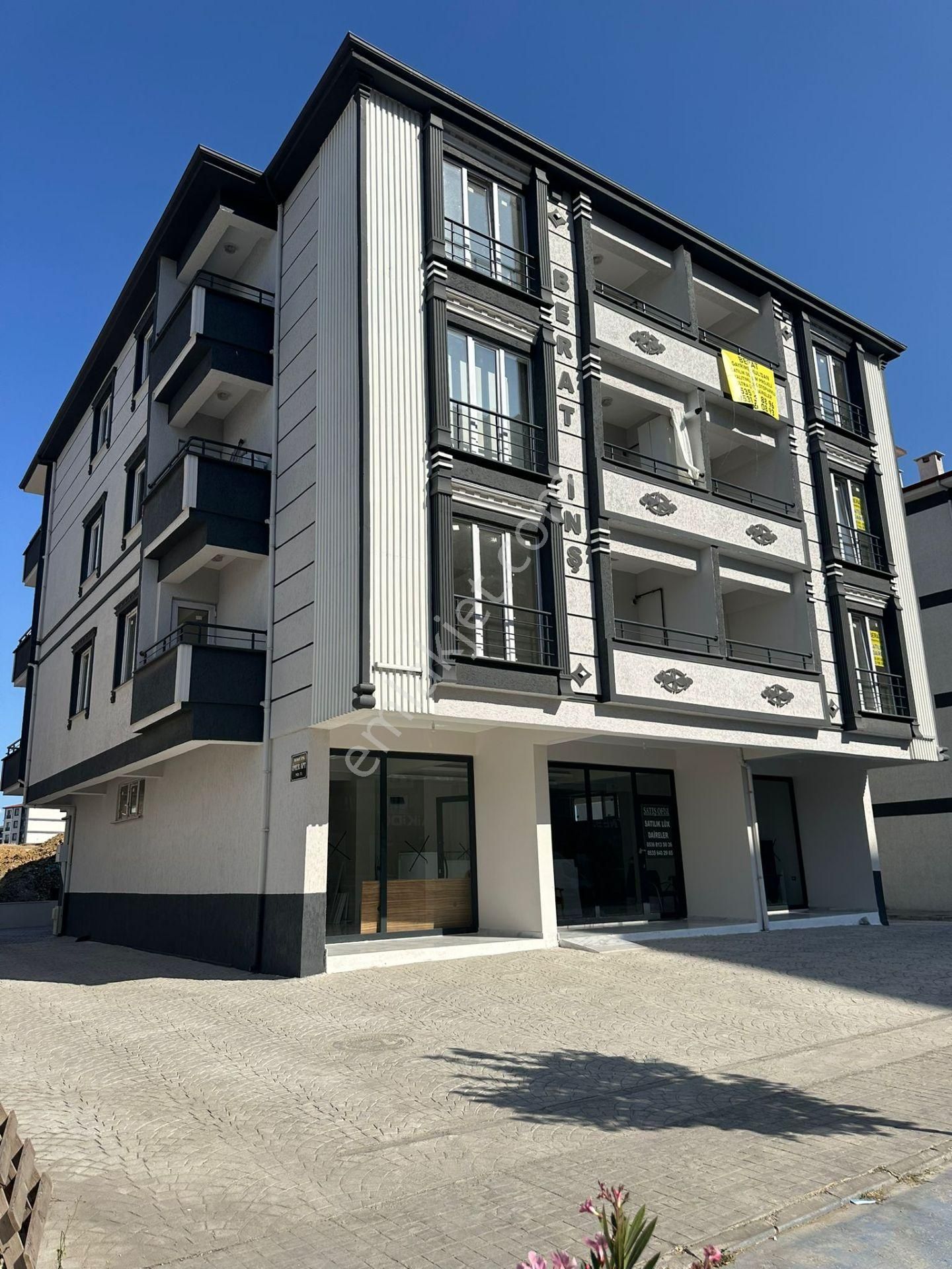 Şeyh Sinan Mahallesinde Ferah Ve Huzurlu 2+1 Satılık Daire - Görsel 2