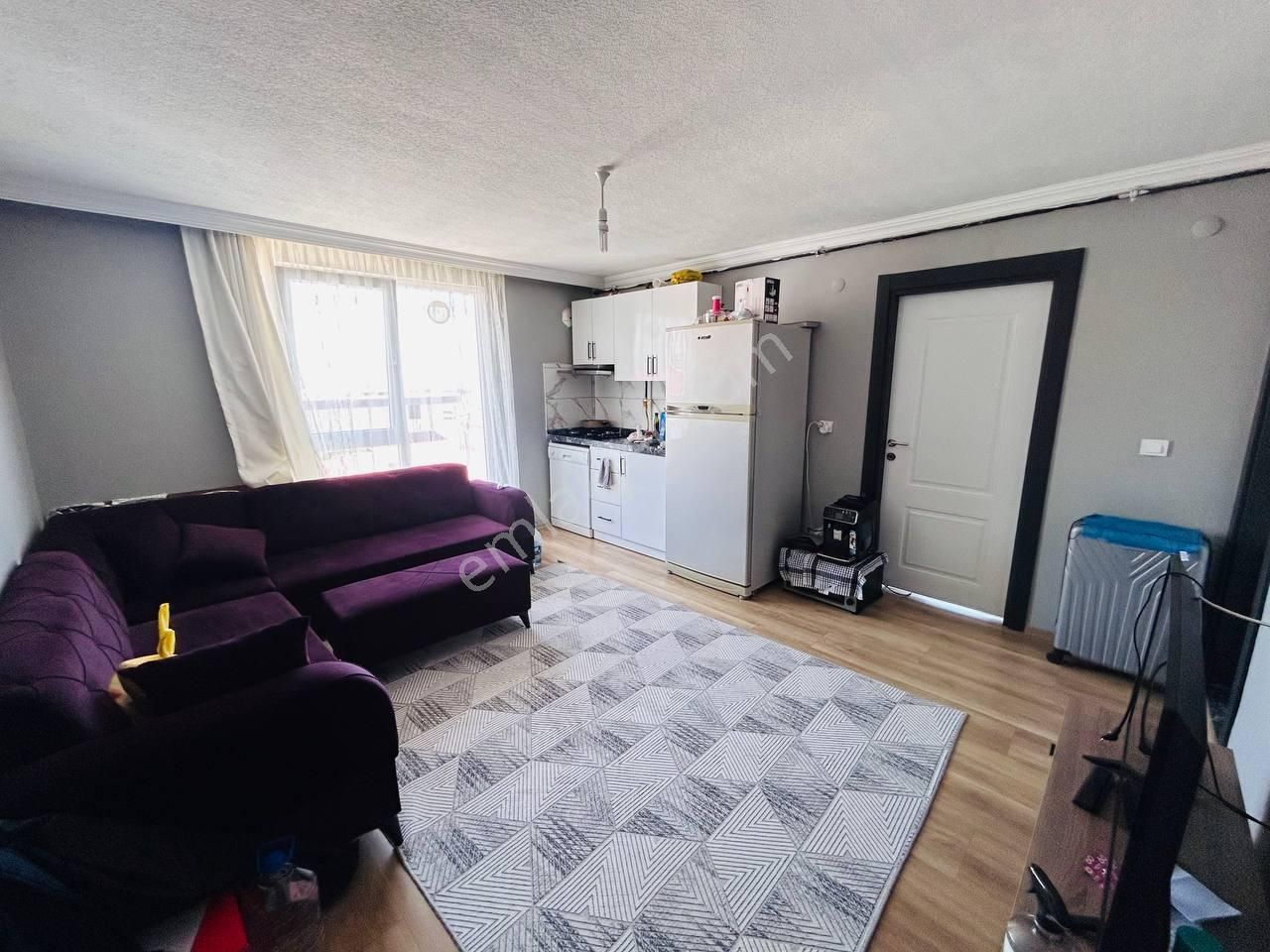 Körfezde Tramvay Durağına 150 M Full Manzaralı 1+1 - Görsel 4