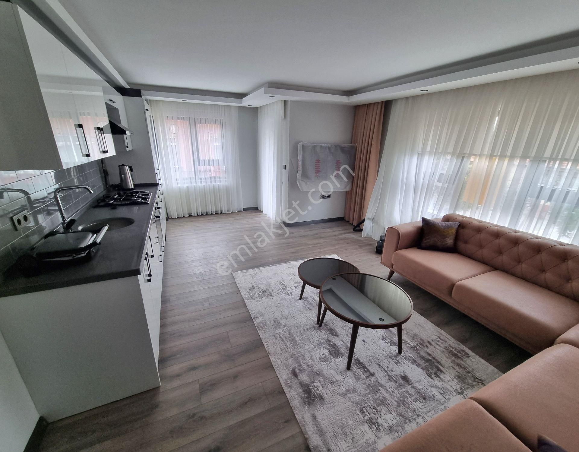Gazi Üniversitesi Karşısında 2+1 Çift Banyolu Dubleks Full Eşyalı 1-yıllık Bina Asansörlü