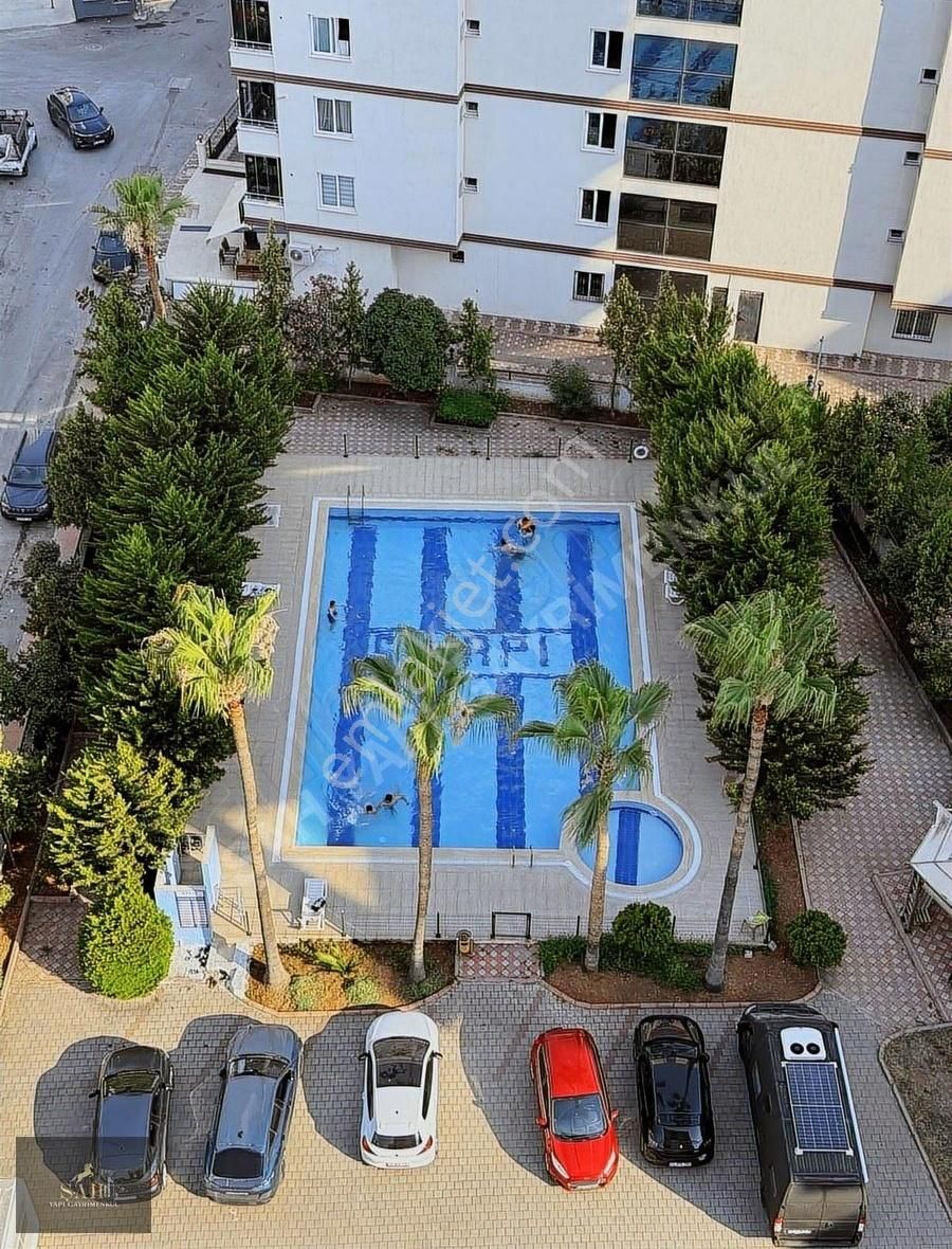 Şah Yapı'dan Havuzlu Nezih Sitede 2+1 Eşyalı Satılık Daire