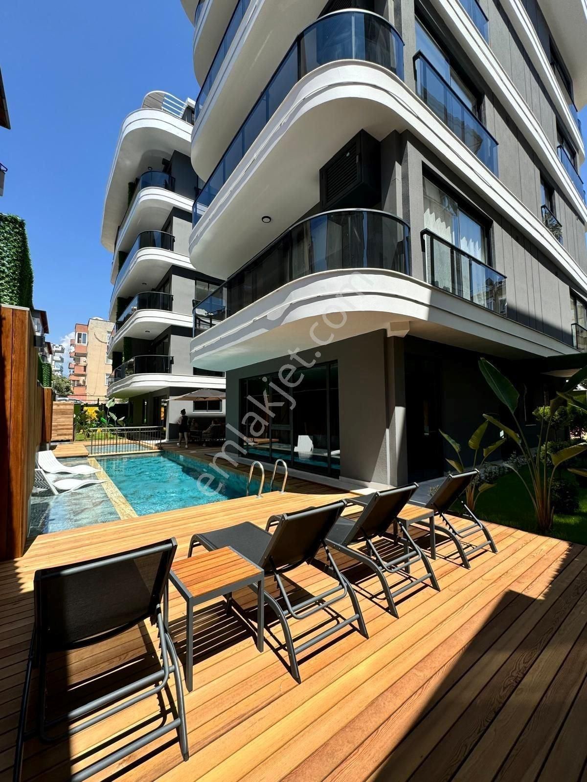 Alanya Oba’da Denize Yürüme Mesafesinde Sıfır 2+1 Daire