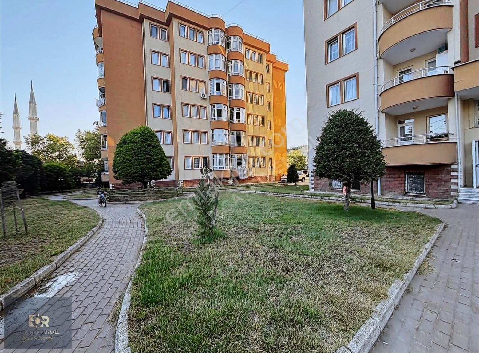 Rota Ak Işık Sitesinde Satılık 3+1 Daire