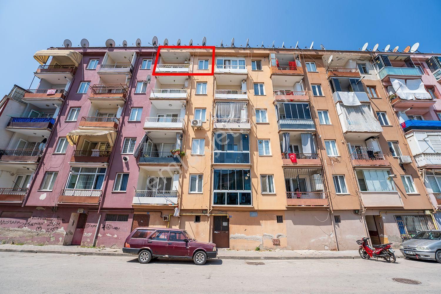 C21 Cius; Dr.ziyakaya Kat Mülkiyetli 2+1 Satılık Daire