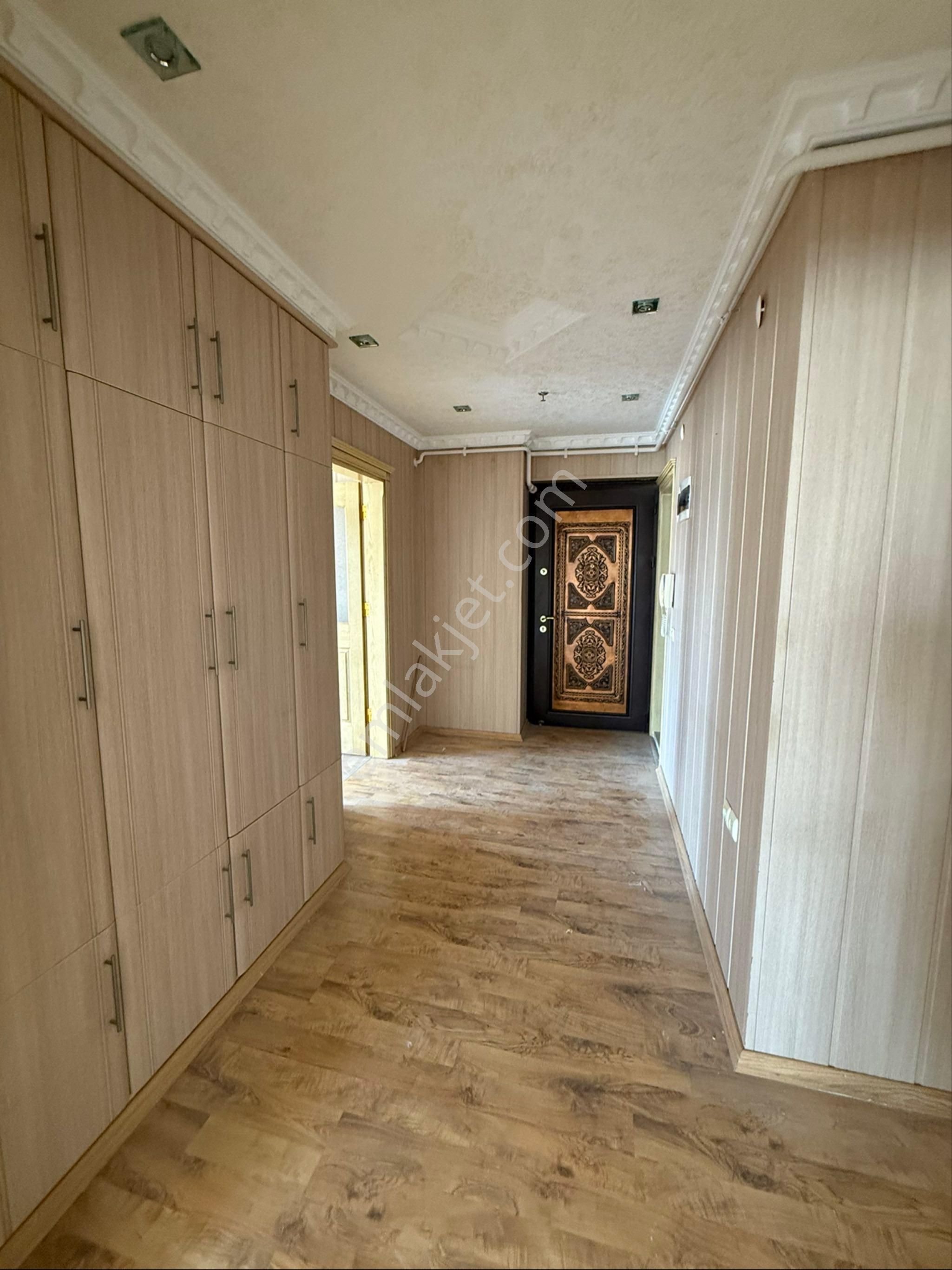 Türkmenbaşı Bulvarında Muhteşem 4+1 - Görsel 18