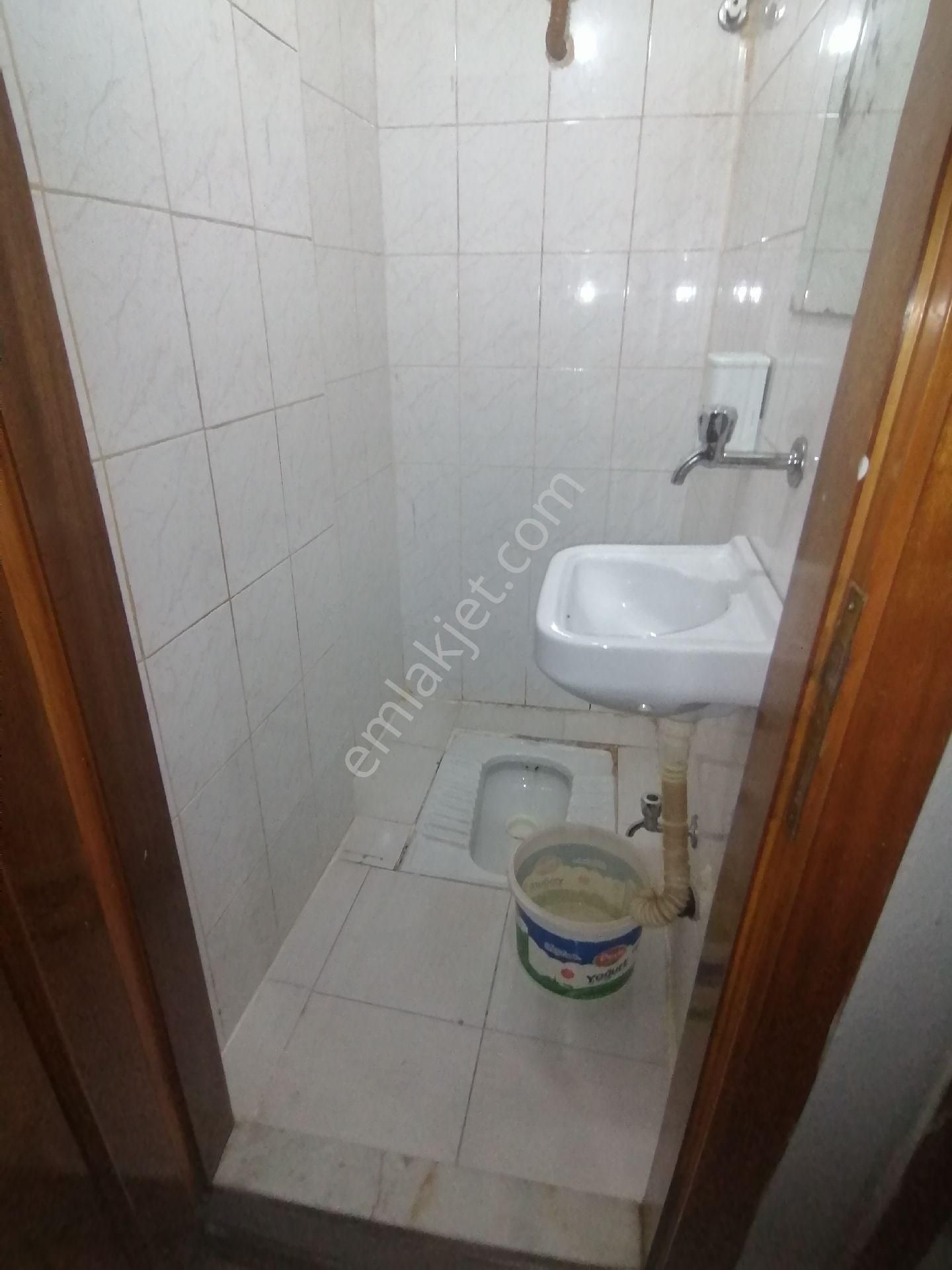 Ümraniye Armağanevler Çift Balkonlu Metro Yürüme Mesafesi 2+1 90 Metre Kiralık Daire Etrafı Açık - Görsel 10