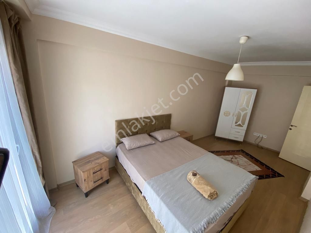 Üniversite Kampüs Ve Yurtlara Yakın Günlük Kiralık Daireler