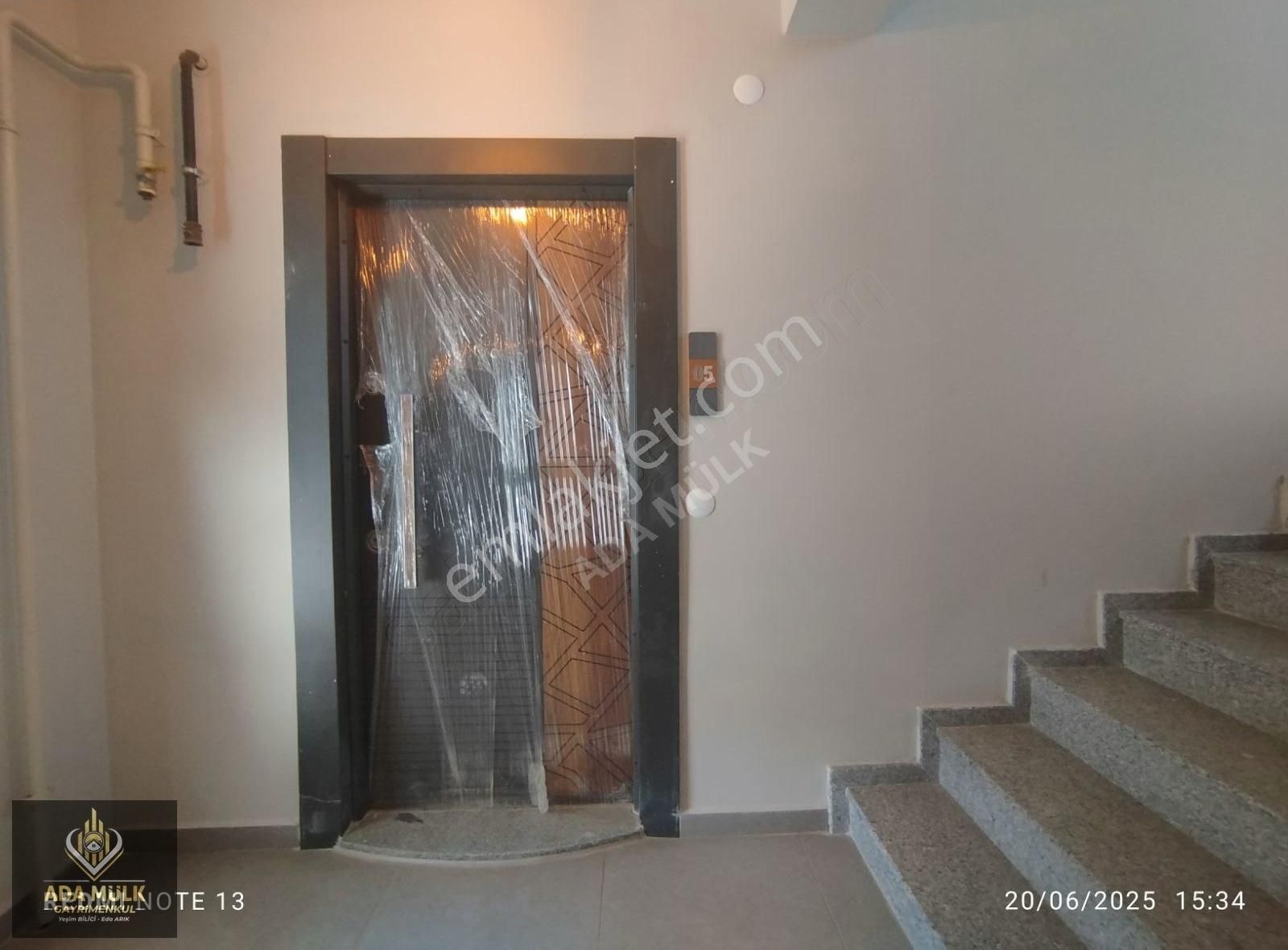Muhteşem Doğa Ve Şehir Manzaralı Site İçi, Havuzlu 3+1 Daire - Görsel 12