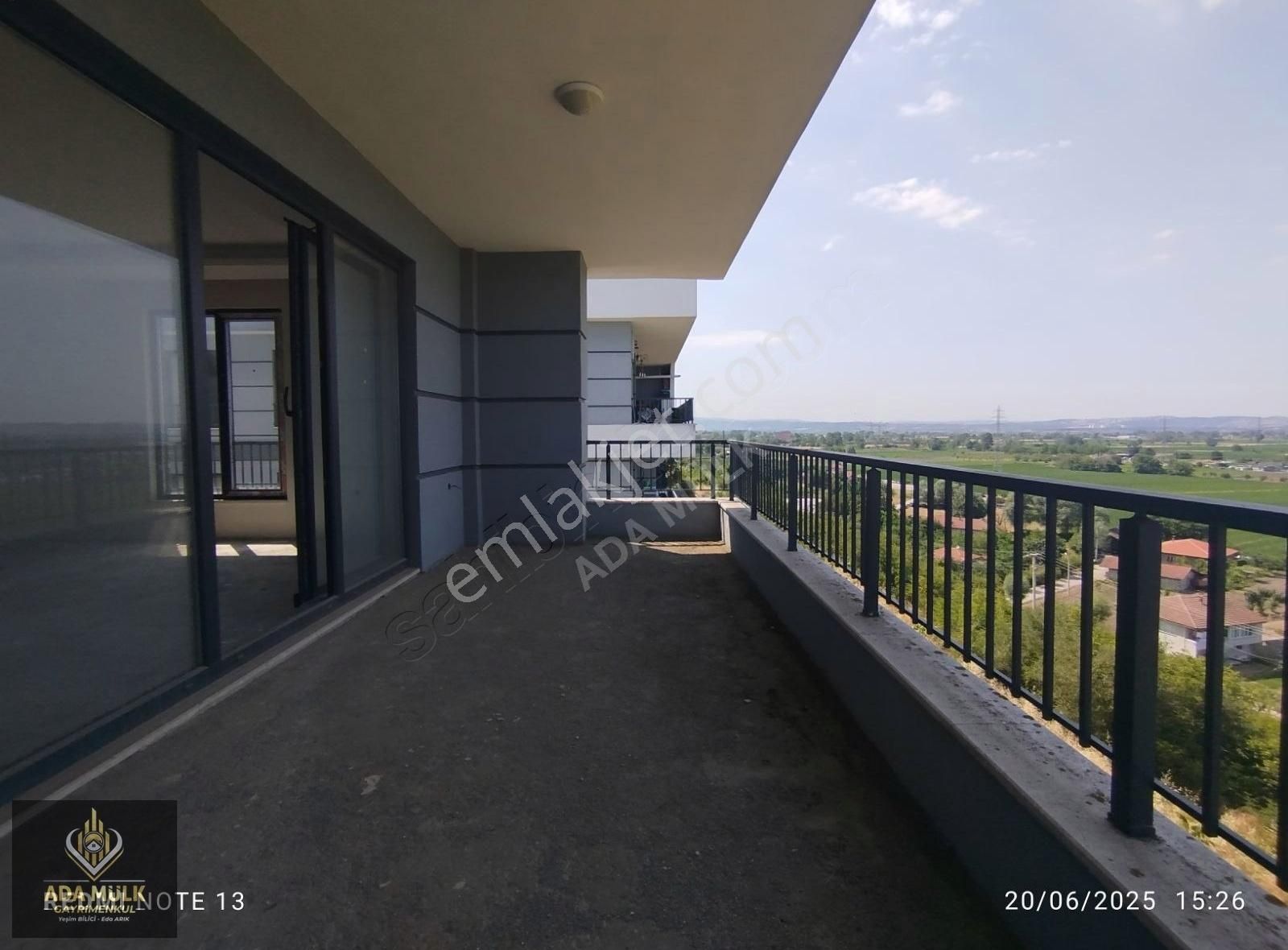 Muhteşem Doğa Ve Şehir Manzaralı Site İçi, Havuzlu 3+1 Daire - Görsel 23