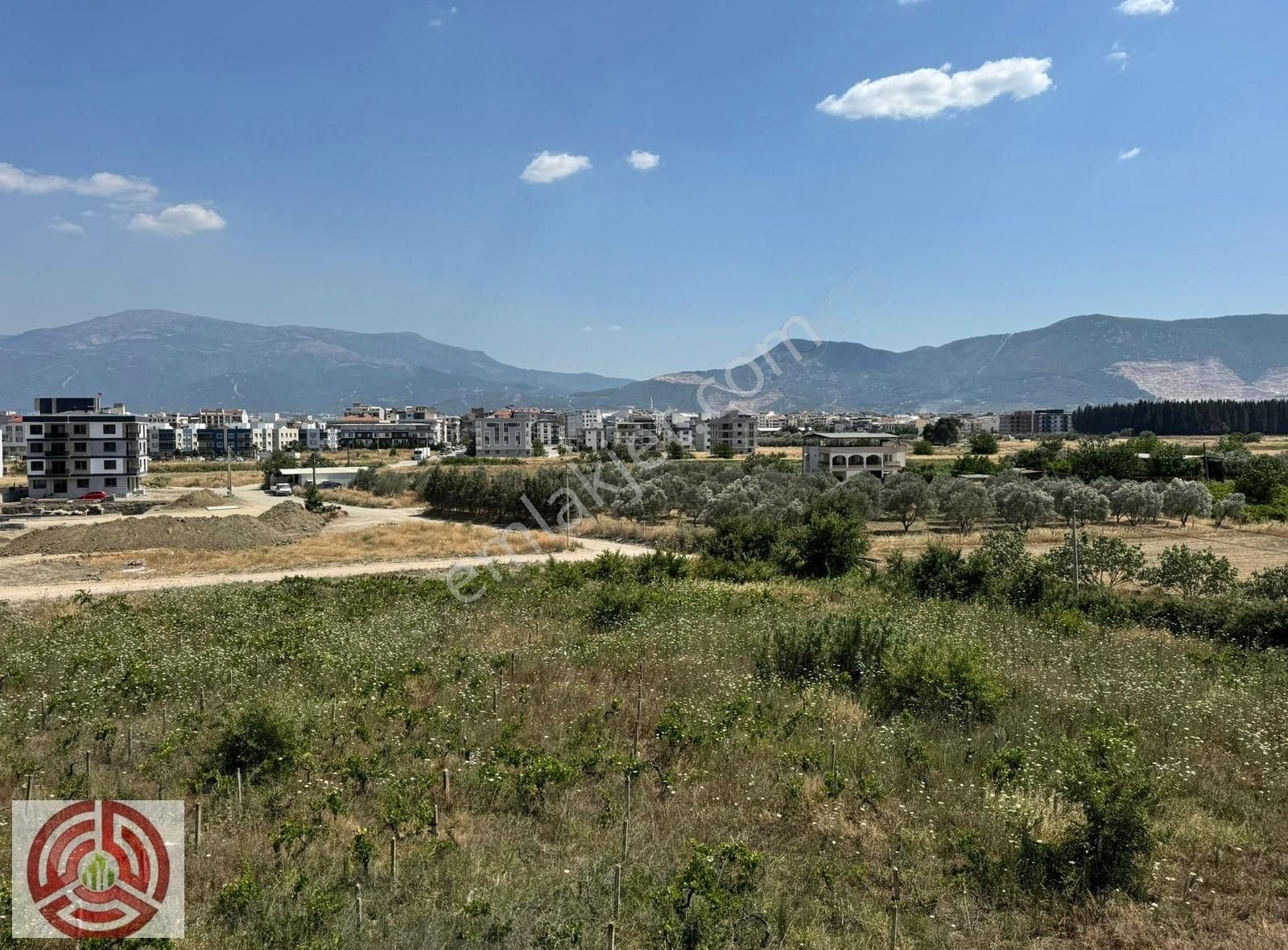 Emir Grup'tan Muradiye'de Ultra Lüx Sıfır 1+1 Arakat Daire