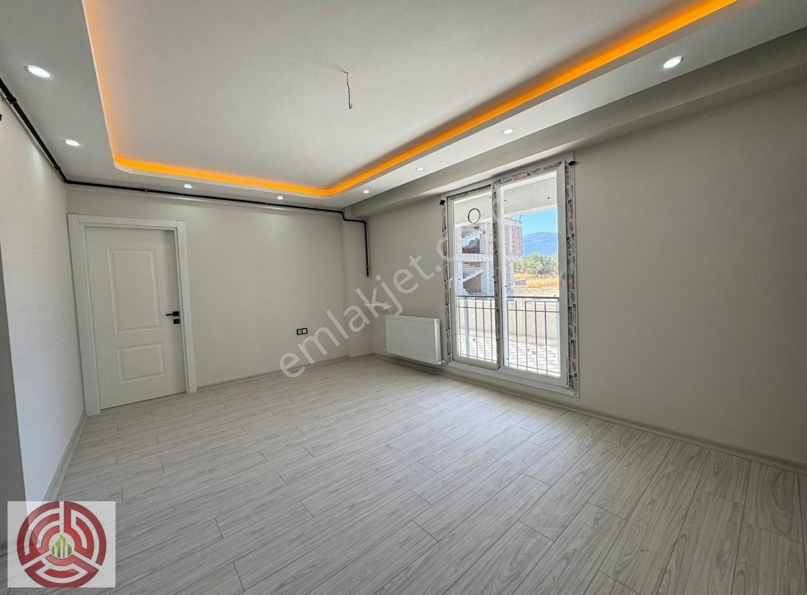 Emir Grup'tan Muradiye'de Satılık 1+1 Full Lüx Sıfır Daire