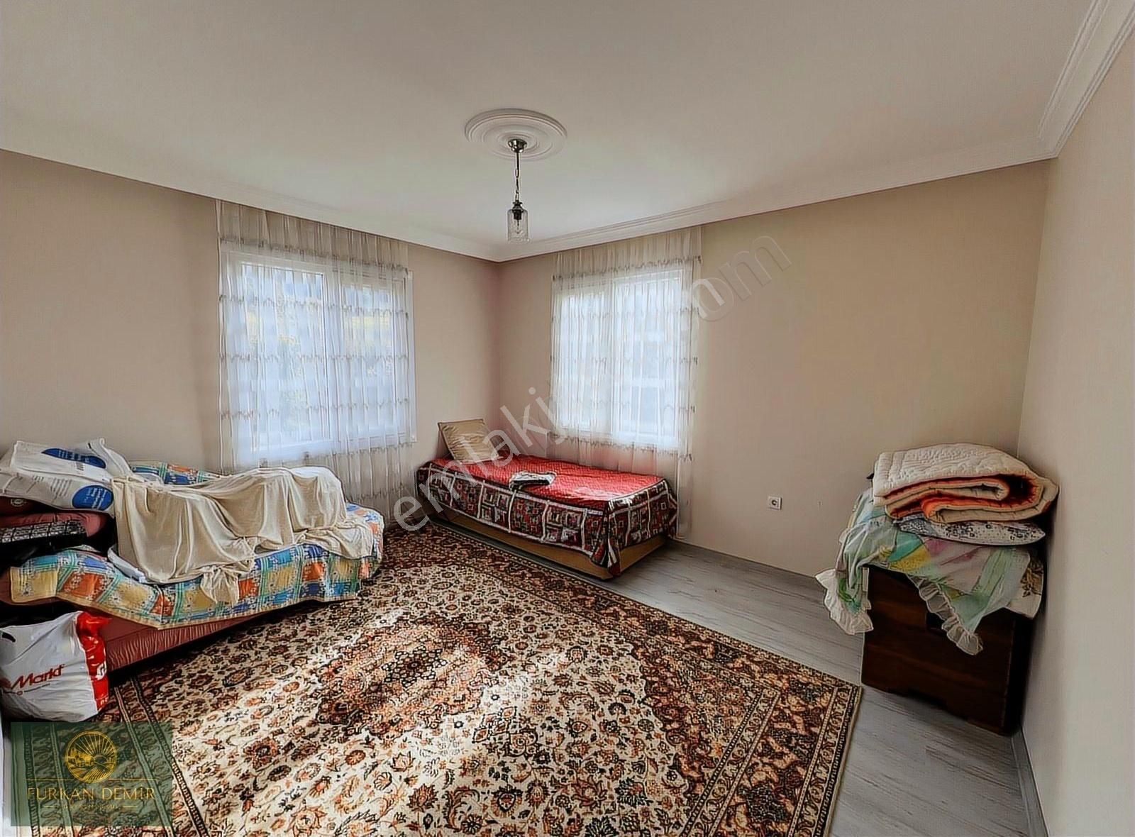 Furkan Demir'den Karamürsel Oluklu Satılık Müstakil Ev Ve Arsası - Görsel 15