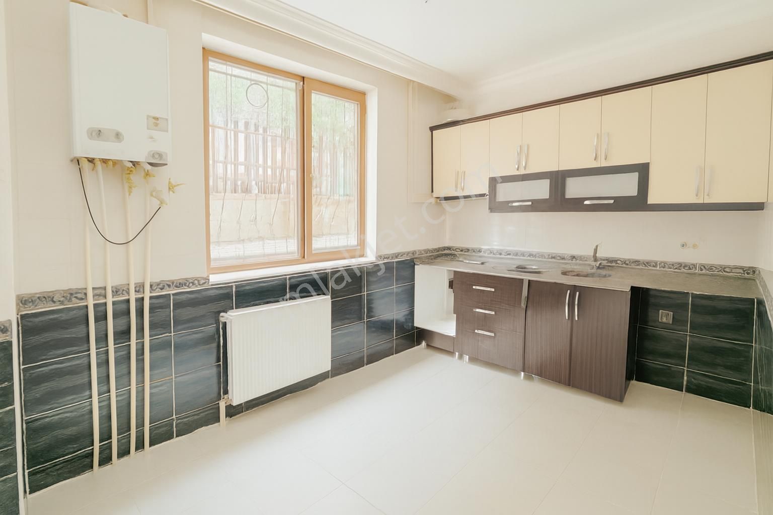 Çekmeköy'de Doğa İle İçiçe İskanlı Ayrı Mutfaklı 1+1 Giriş Kat - Görsel 15