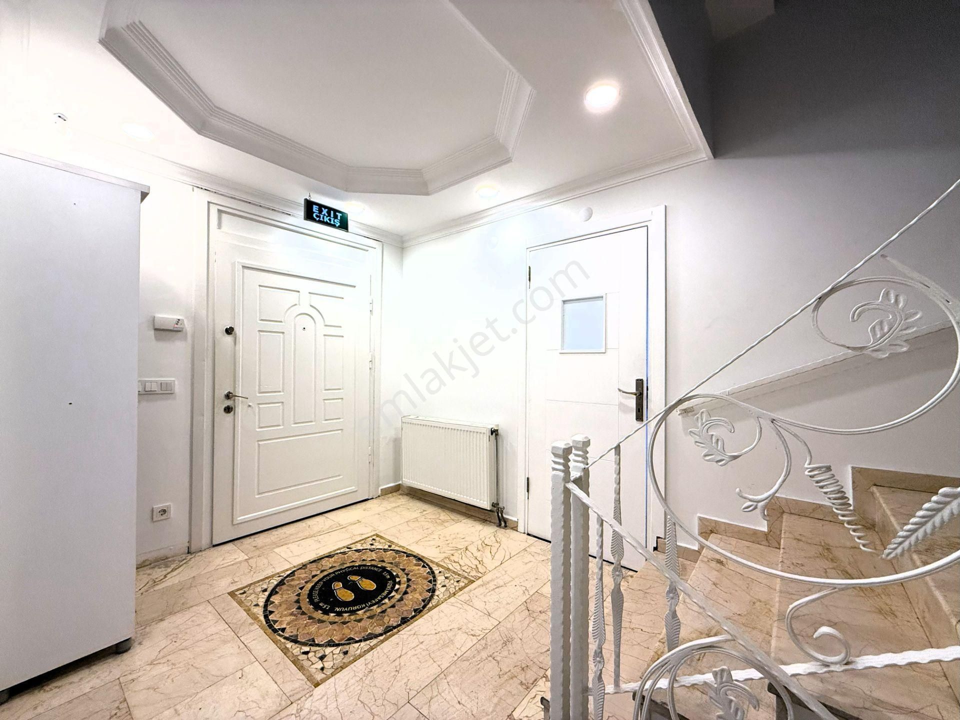 Koşuyolu’nda Kurumsal Firmalara, İskanlı Bahçeli Ticari Bina Fırsatı! - Görsel 11