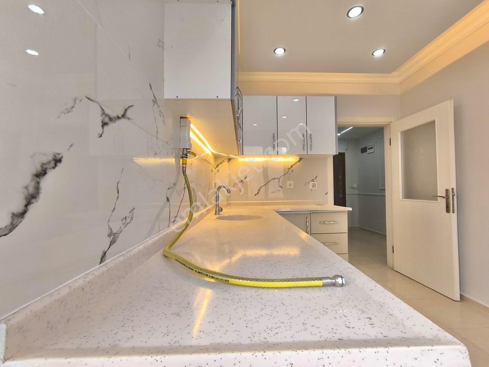Yalçından Kadıköyde Ön Cephe Arakat Geniş 3+1 Daire Fırsatı! - Görsel 26