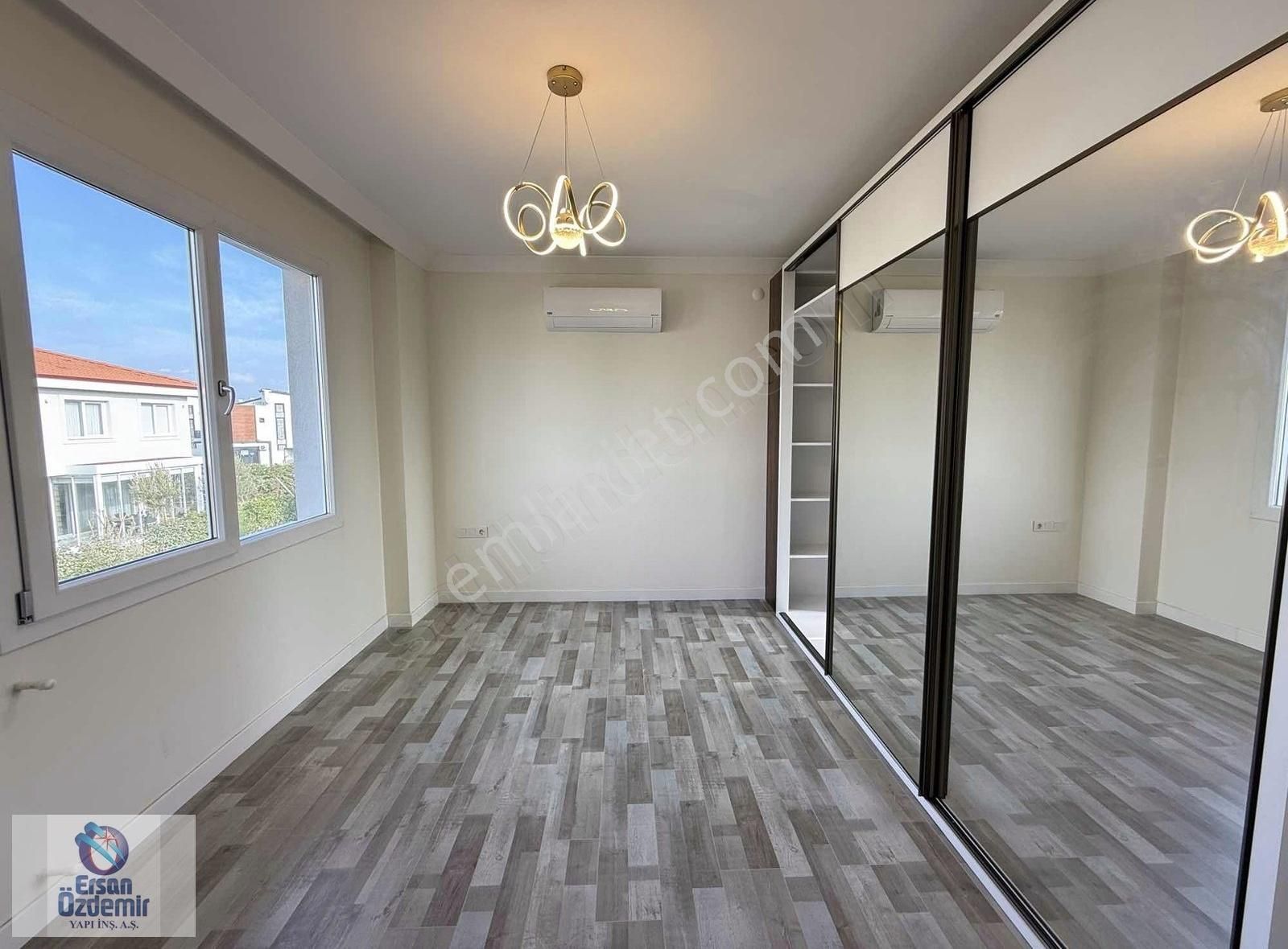 Ersan Özdemir İnşaat Site İçerisinde Tek Başına Satılık Müstakil - Görsel 10