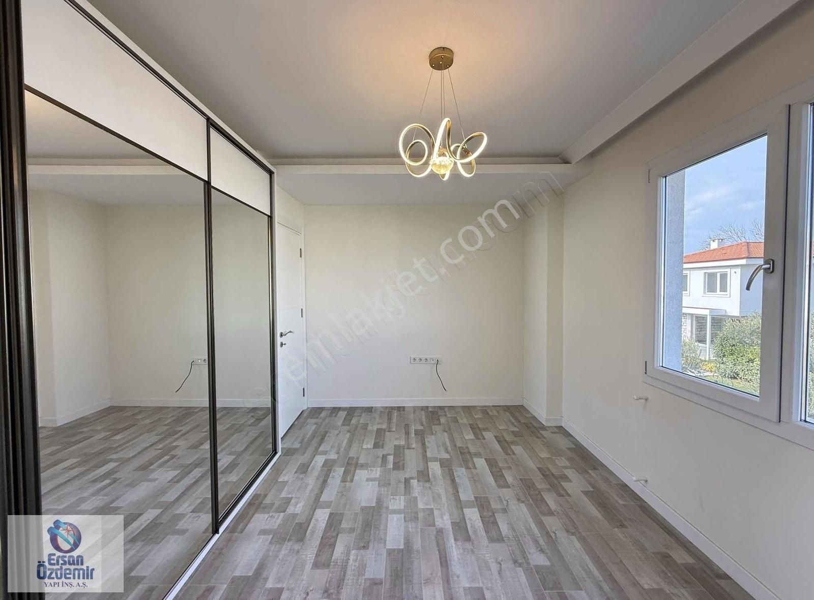 Ersan Özdemir İnşaat Site İçerisinde Tek Başına Satılık Müstakil - Görsel 26