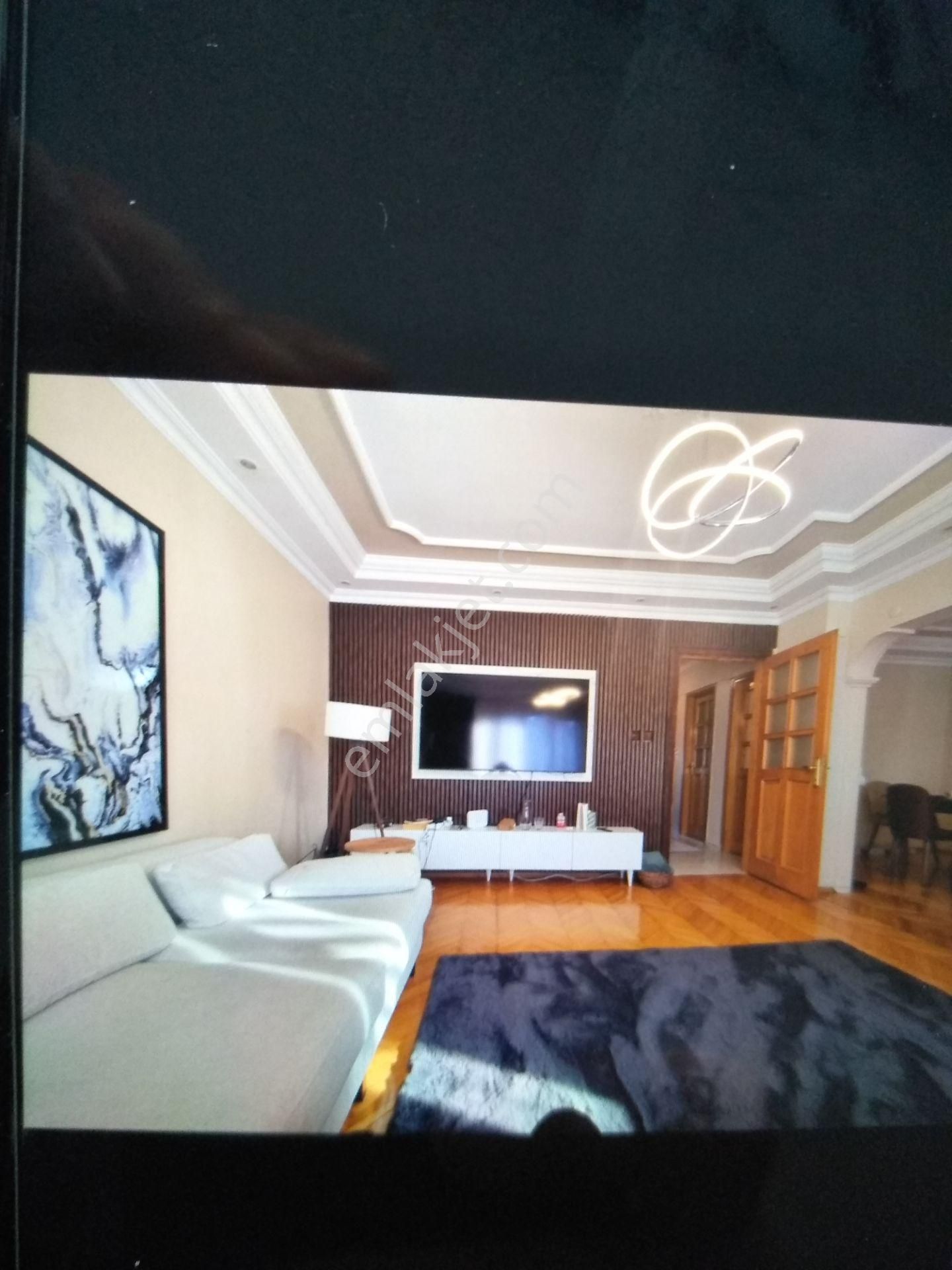 Memiş Emlaktan Eyüpsultan Akşemsettin Mah 3+1 115 M2 Satılık Daire